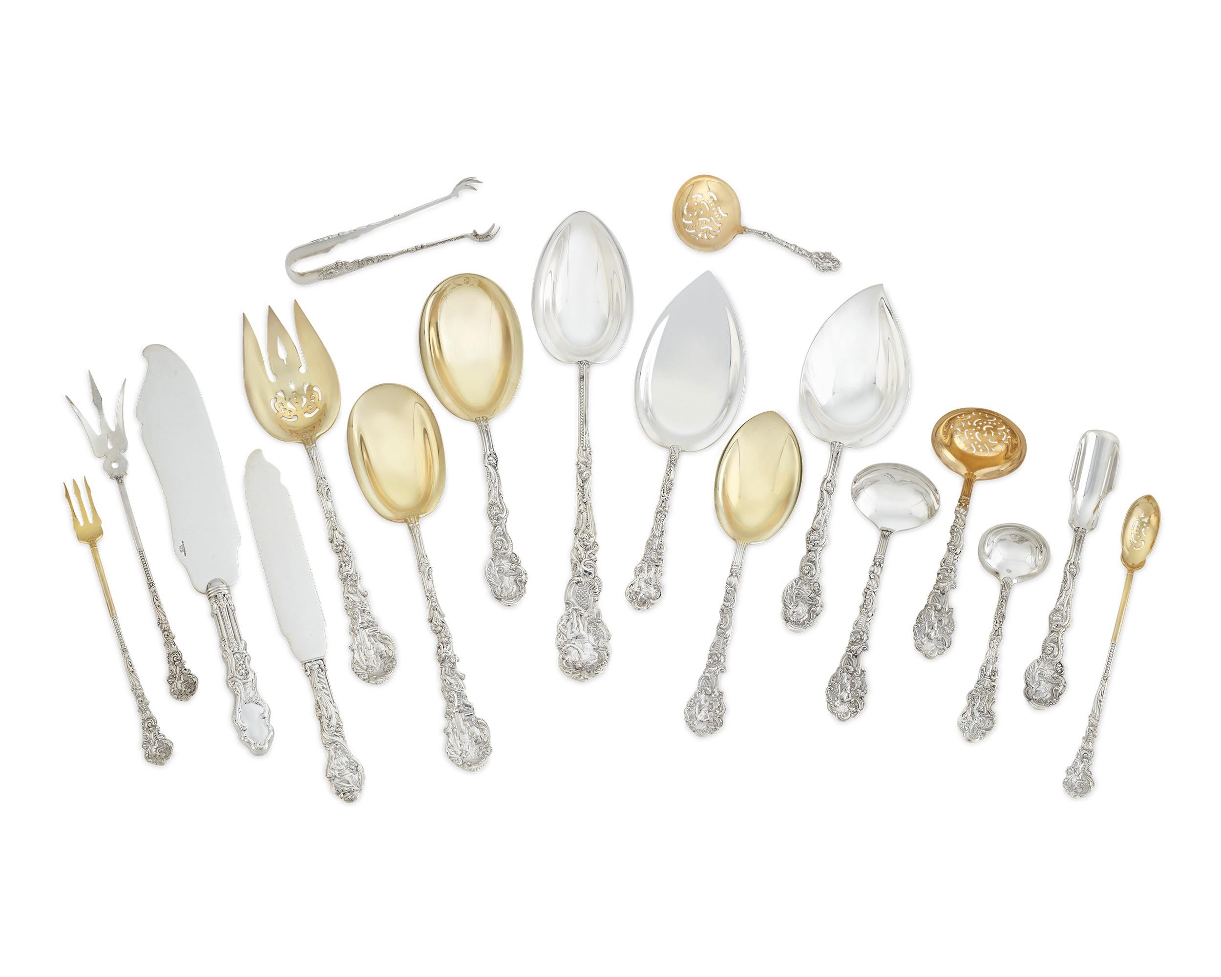 Gorham Sterling Silver Flatware Service, 705 Pieces In Excellent Condition For Sale In New Orleans, LA