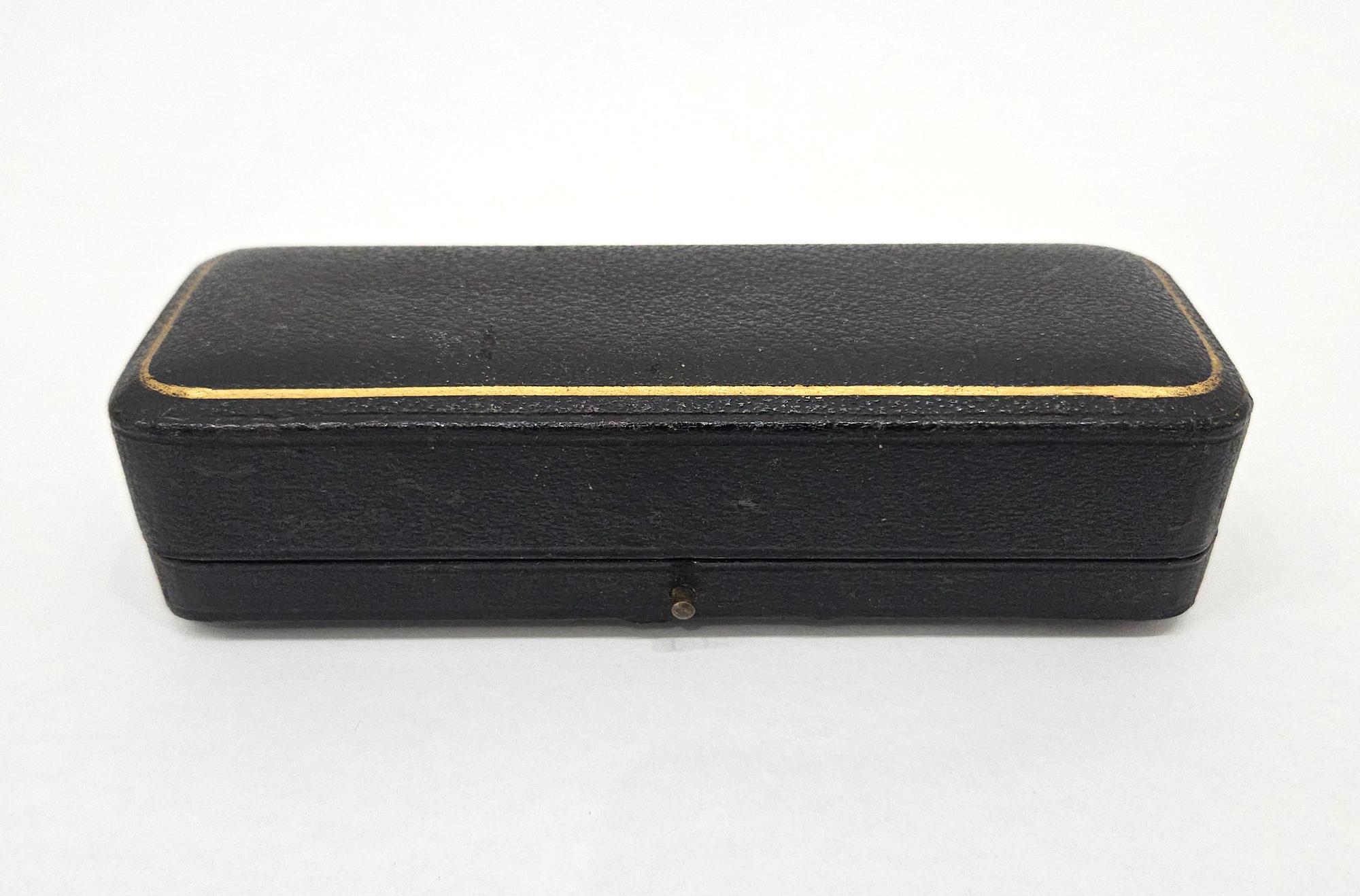 Gorham Sterling Silver Rabbit / Hare Place Card Holders in Original Case, 1913 For Sale 14