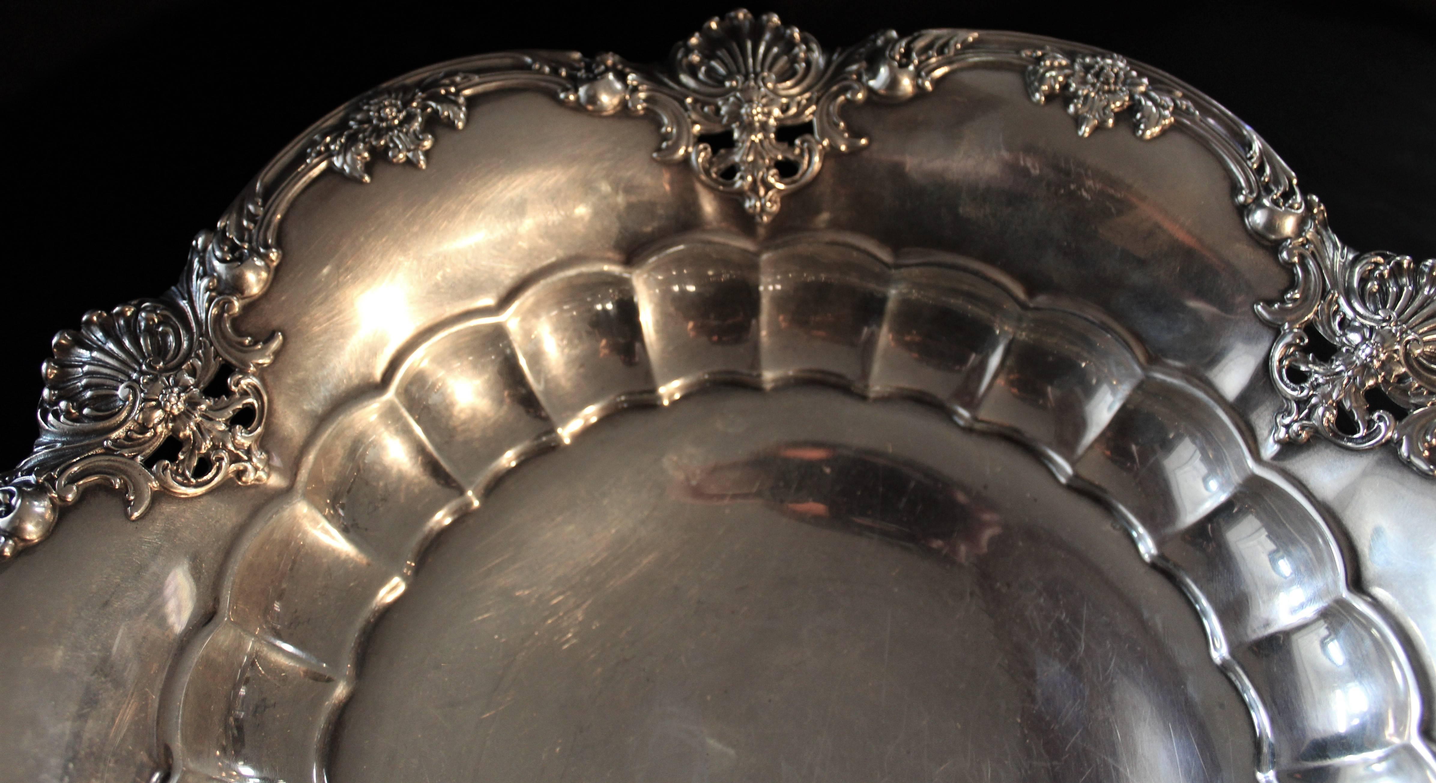 Late 19th Century Gorham Sterling Silver Shell Chased Bowl For Sale