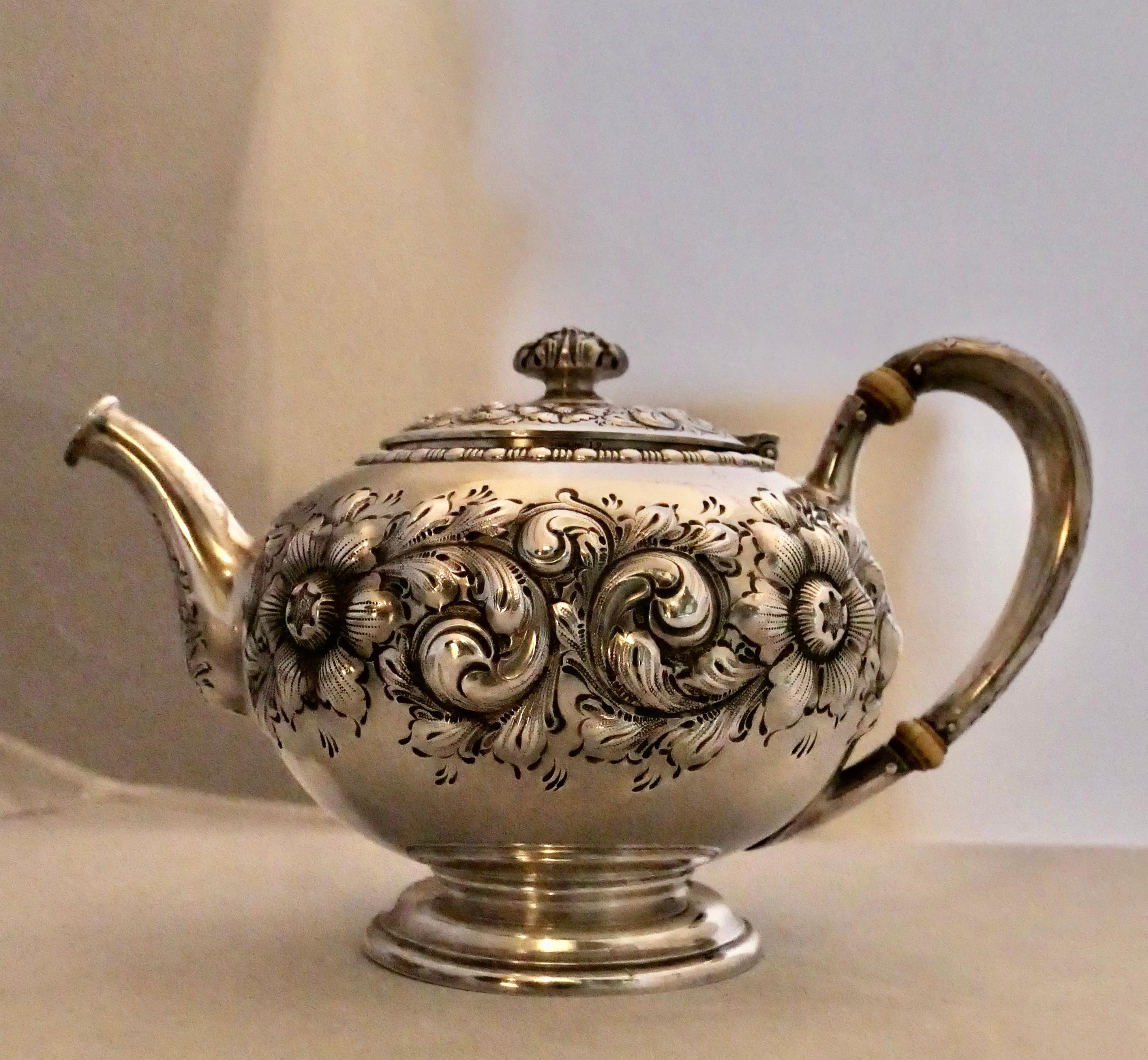 Tee-Set aus Sterlingsilber von Gorham (amerikanisch) im Angebot