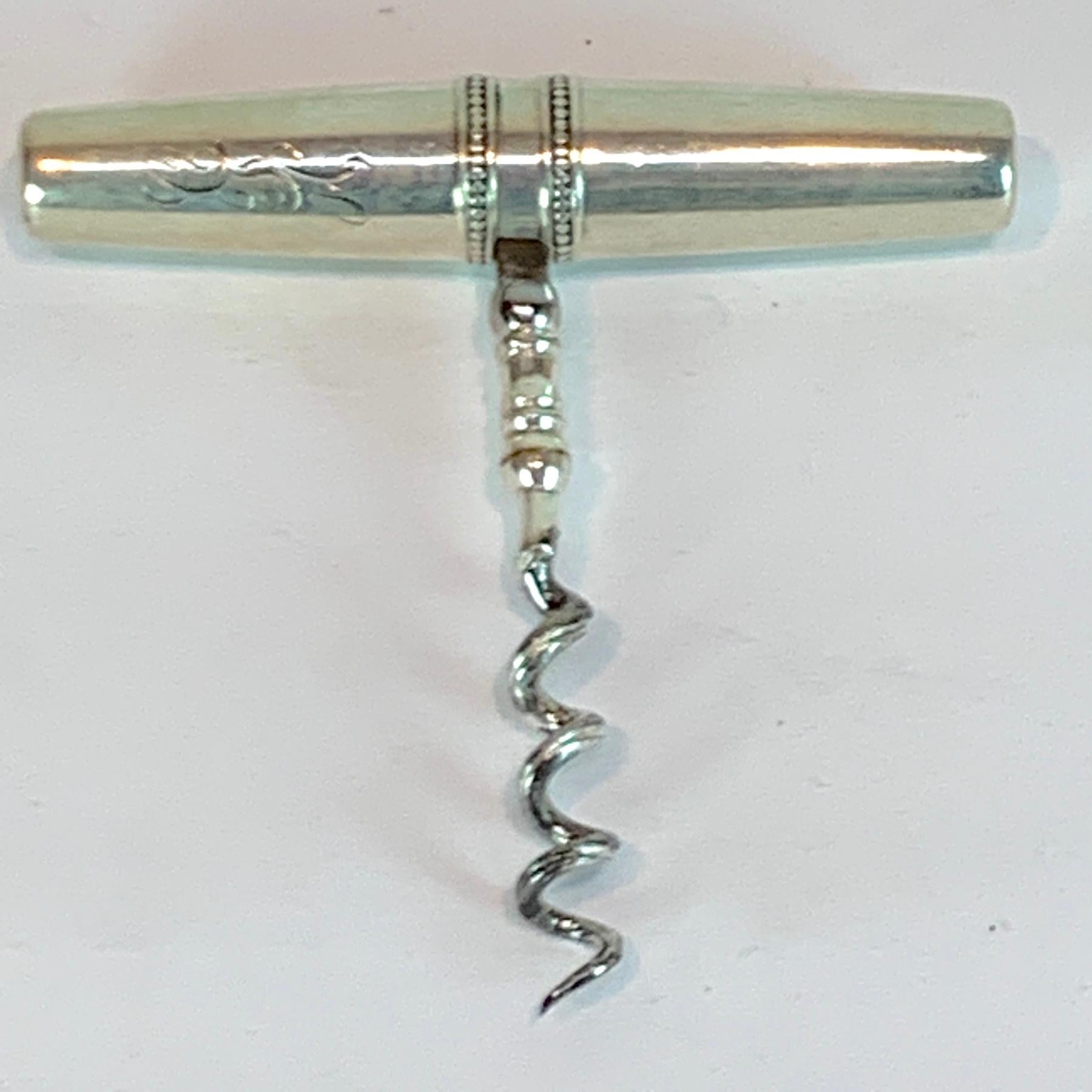 A rare find for the connoisseur! This Gorham sterling travel corkscrew marries functionality with fine craftsmanship. Made for both efficiency and function, a smooth operation that effortlessly extracts corks from bottles.

Its innovative design