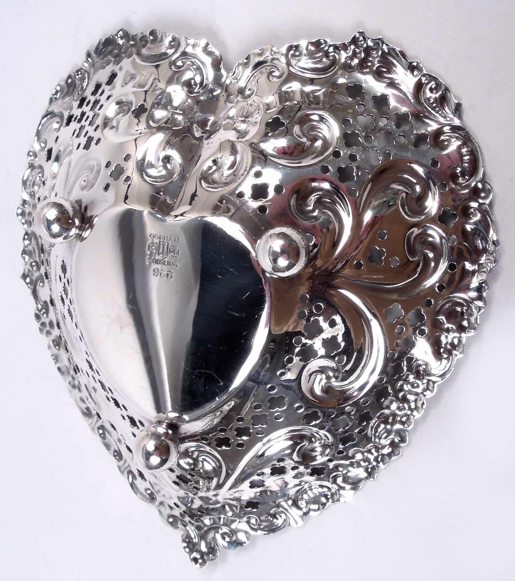 Gorham Victorian Rococo Lovey-Dovey Romantic Heart Dish In Good Condition For Sale In New York, NY