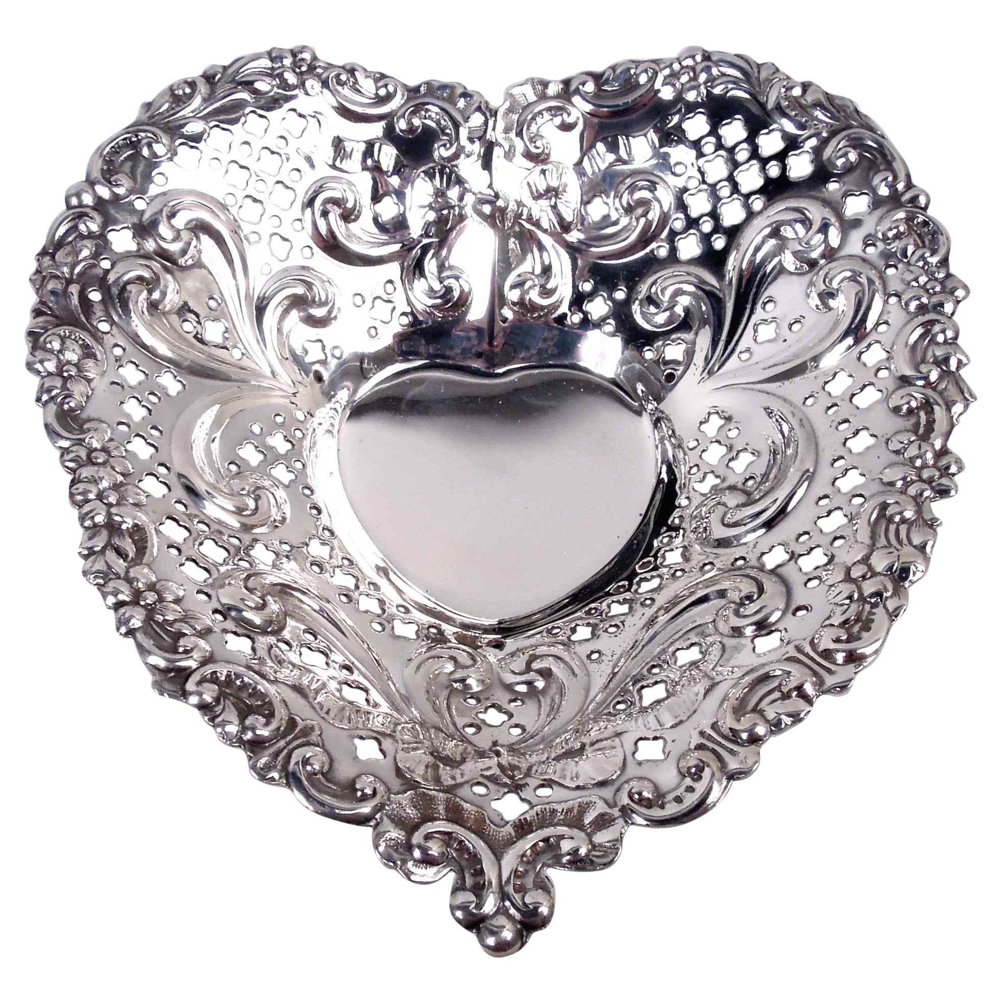 Plato corazón romántico rococó victoriano Lovey-Dovey de Gorham en venta