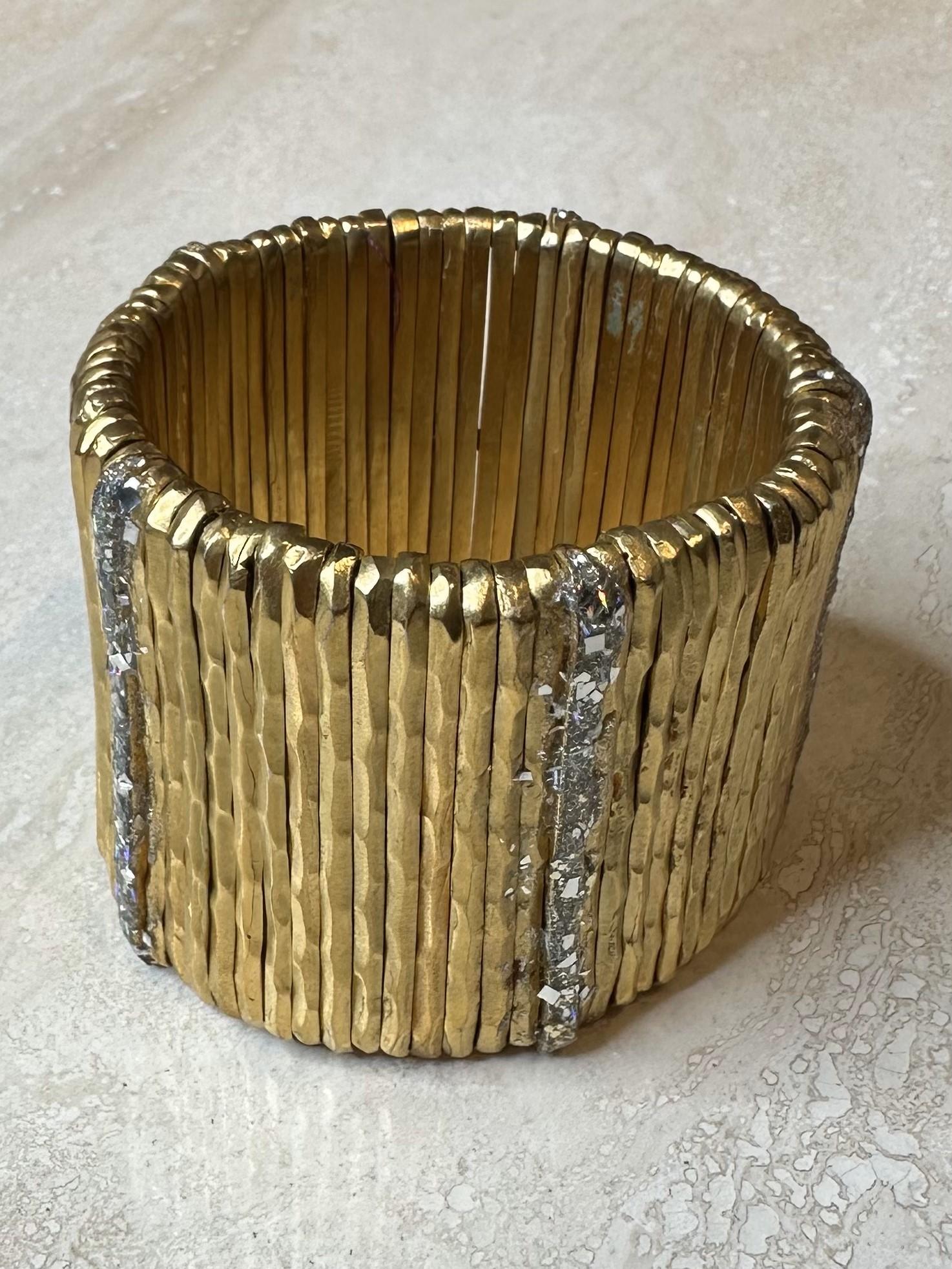 Pulsera elástica vintage Giora Gold Cuff Regencia en venta