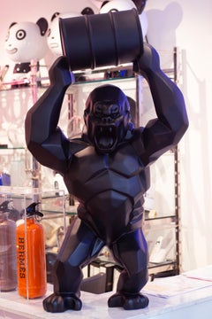 Scultura Gorilla Kong Black in Resine Orlinski nero opaco