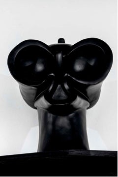Escultura "Máscara del Ministro de Cultura" 16" x 12" in de Gosha Ostretsov