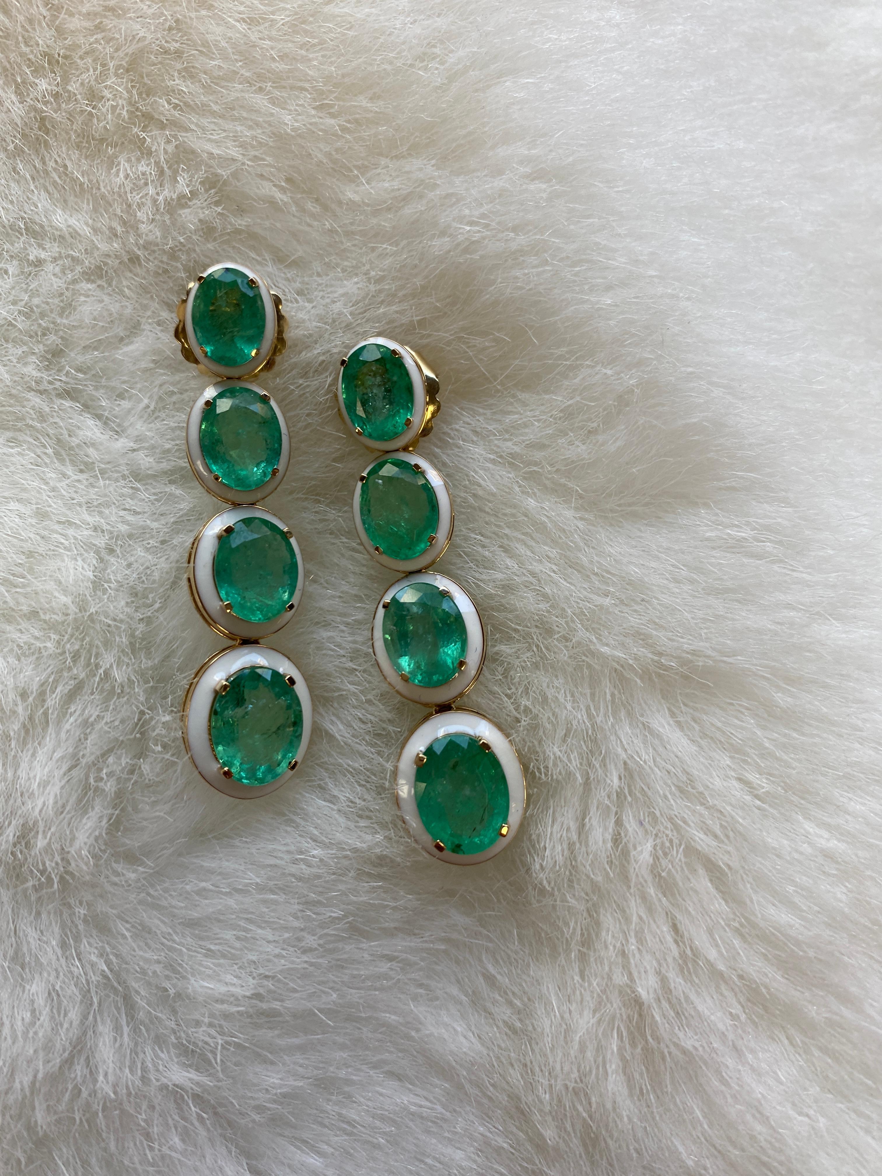 Contemporary Goshwara 4 Stone Long Emerald with White Enamel Earrings For Sale