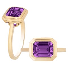 Goshwara Amethyst Emerald Cut Bezel Set Ring (bague avec chaton en forme d'émeraude)