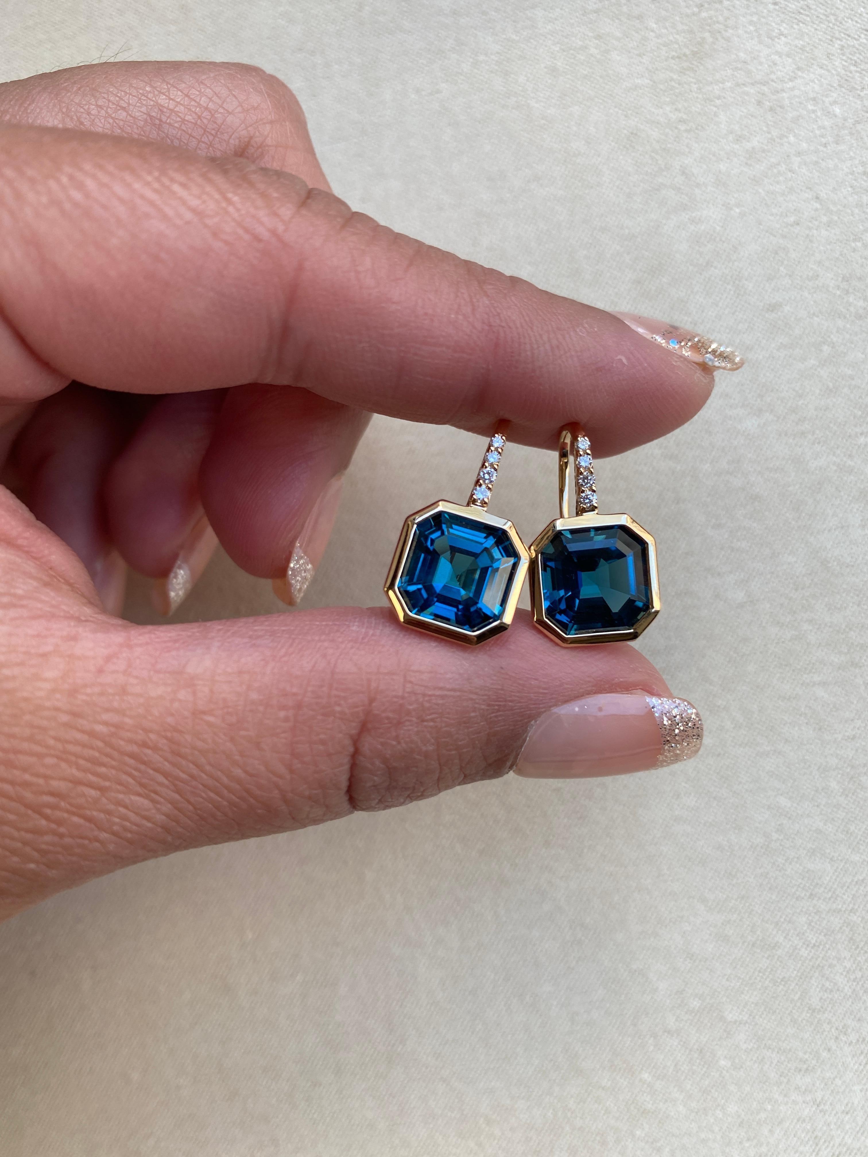 Goshwara Asscher Cut London Blue Topaz on Wire with Diamonds Earrings In New Condition For Sale In New York, NY
