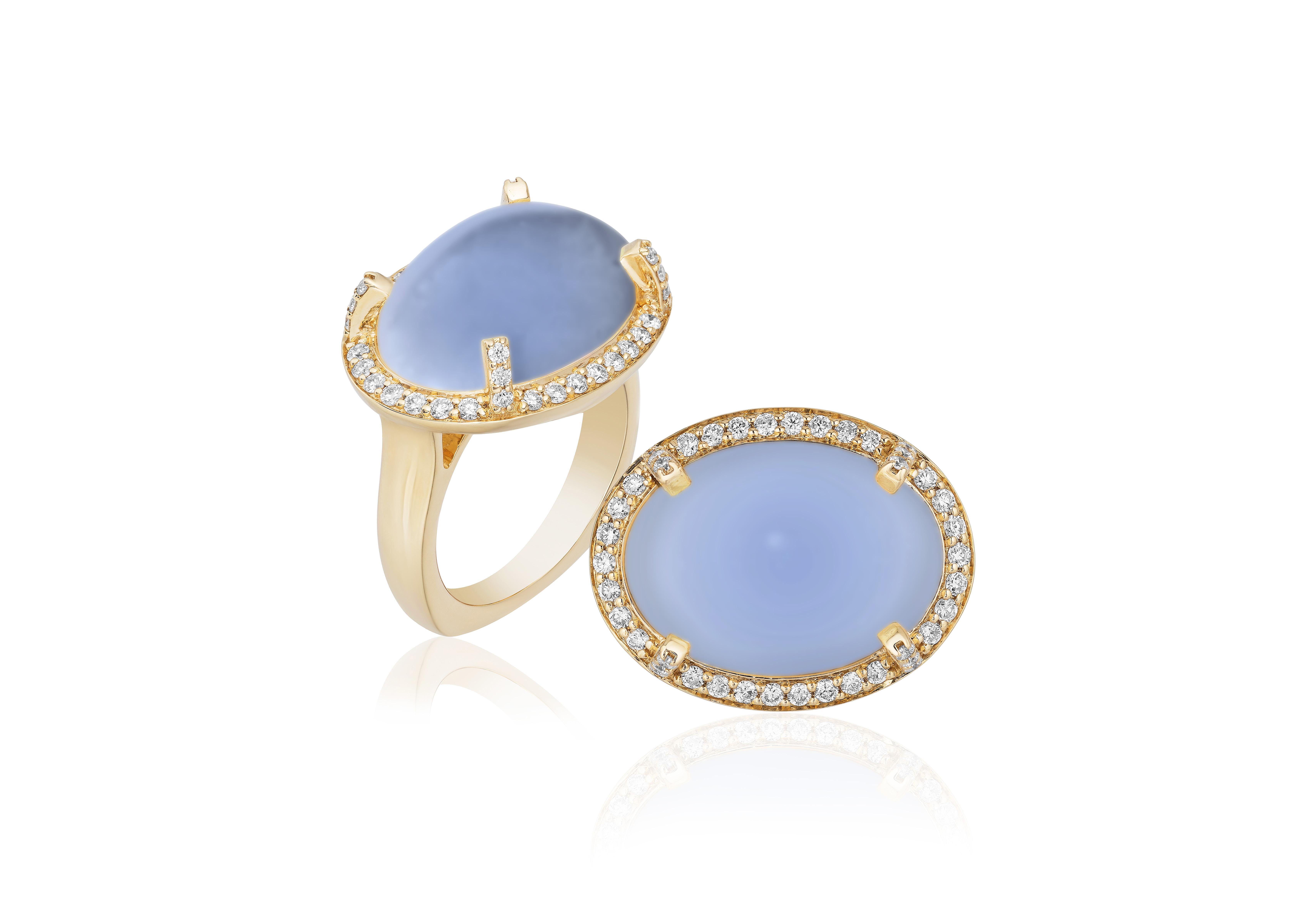 Goshwara Blue Chalcedony Cabochon With Diamond Ring And Earrings In New Condition For Sale In New York, NY
