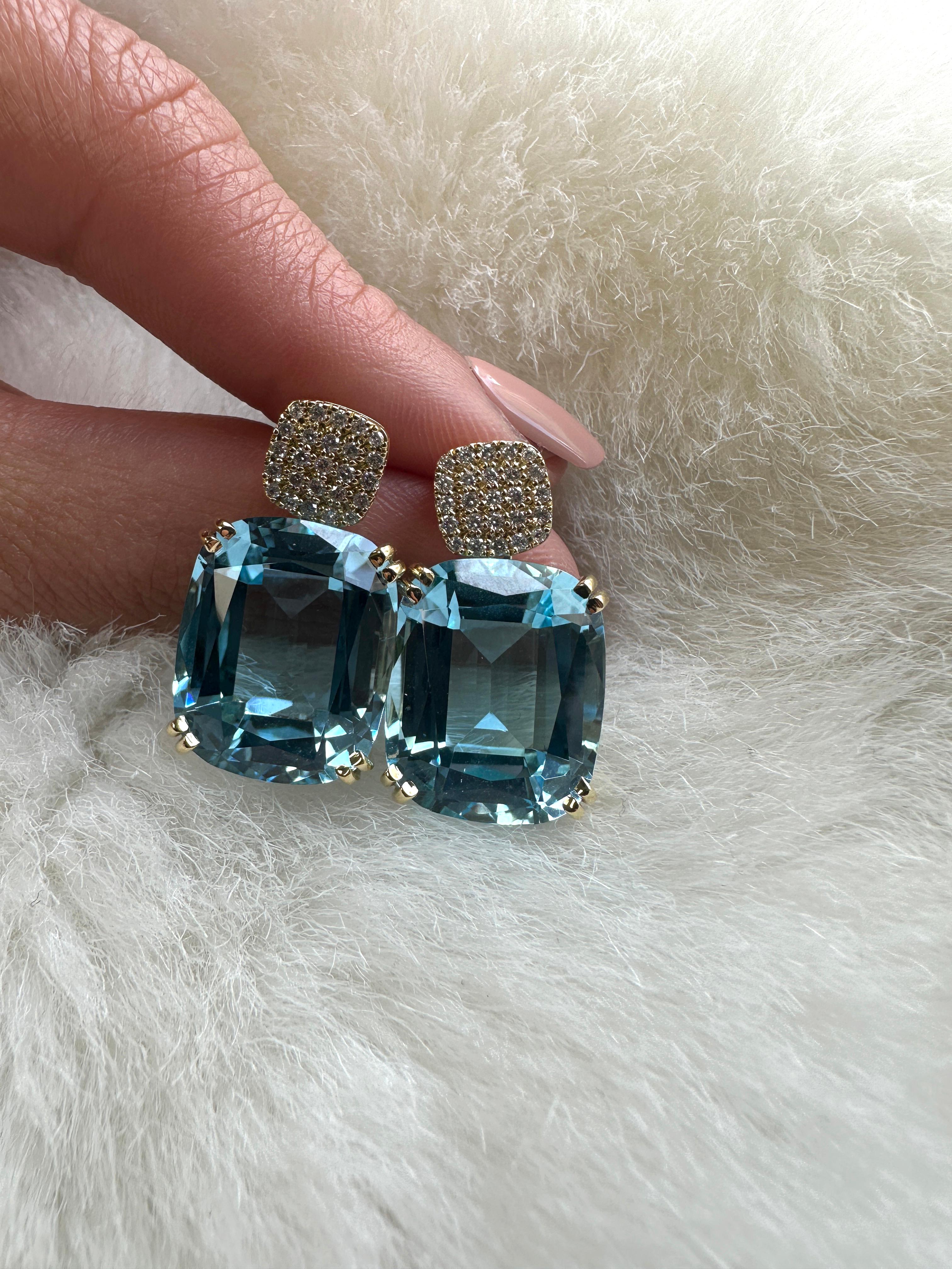 Goshwara Blautopas-Kissen & Diamanten Ohrringe Damen im Angebot