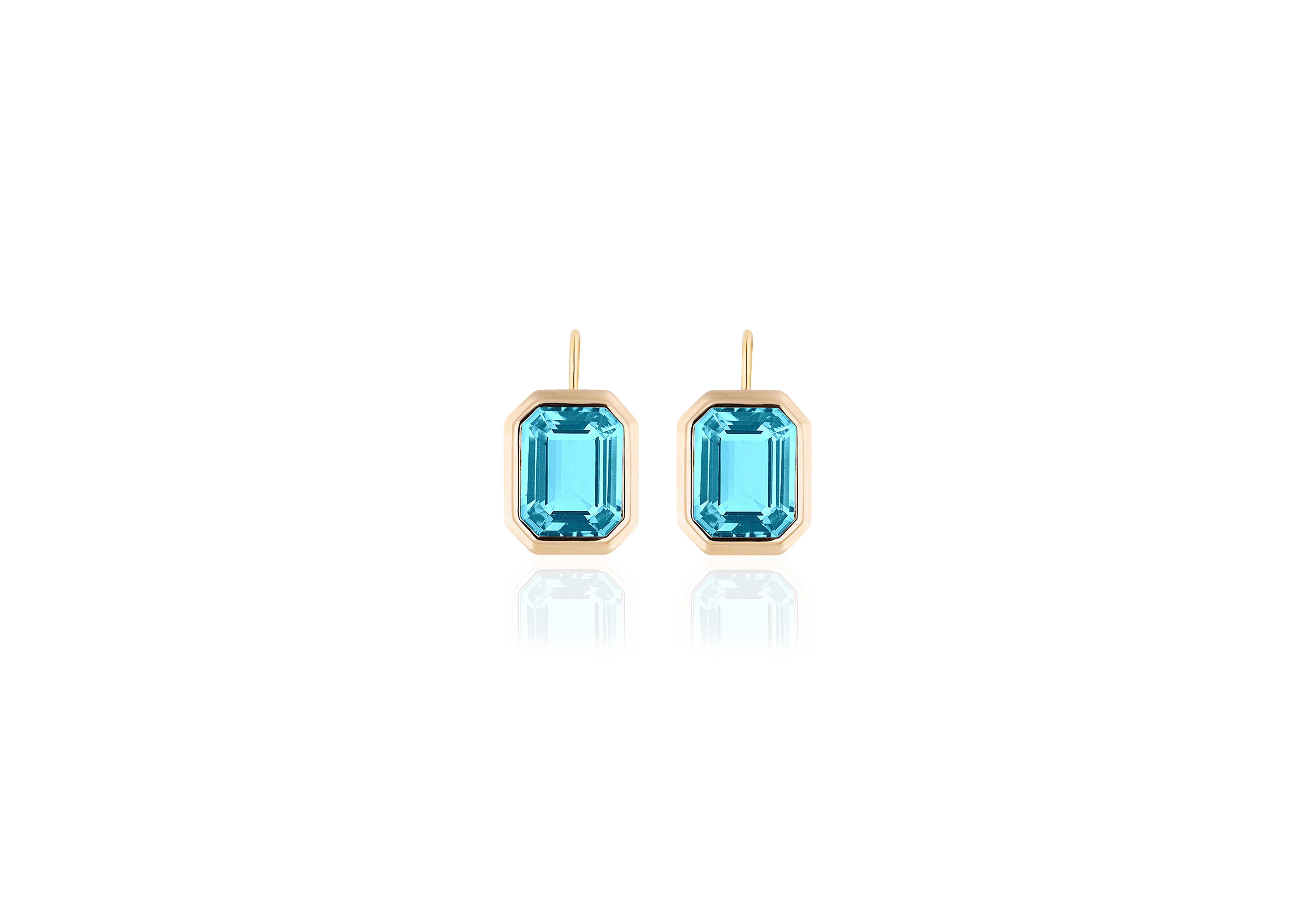 Goshwara Blue Topaz Emerald Cut Bezel Set on Wire Earrings  In New Condition For Sale In New York, NY