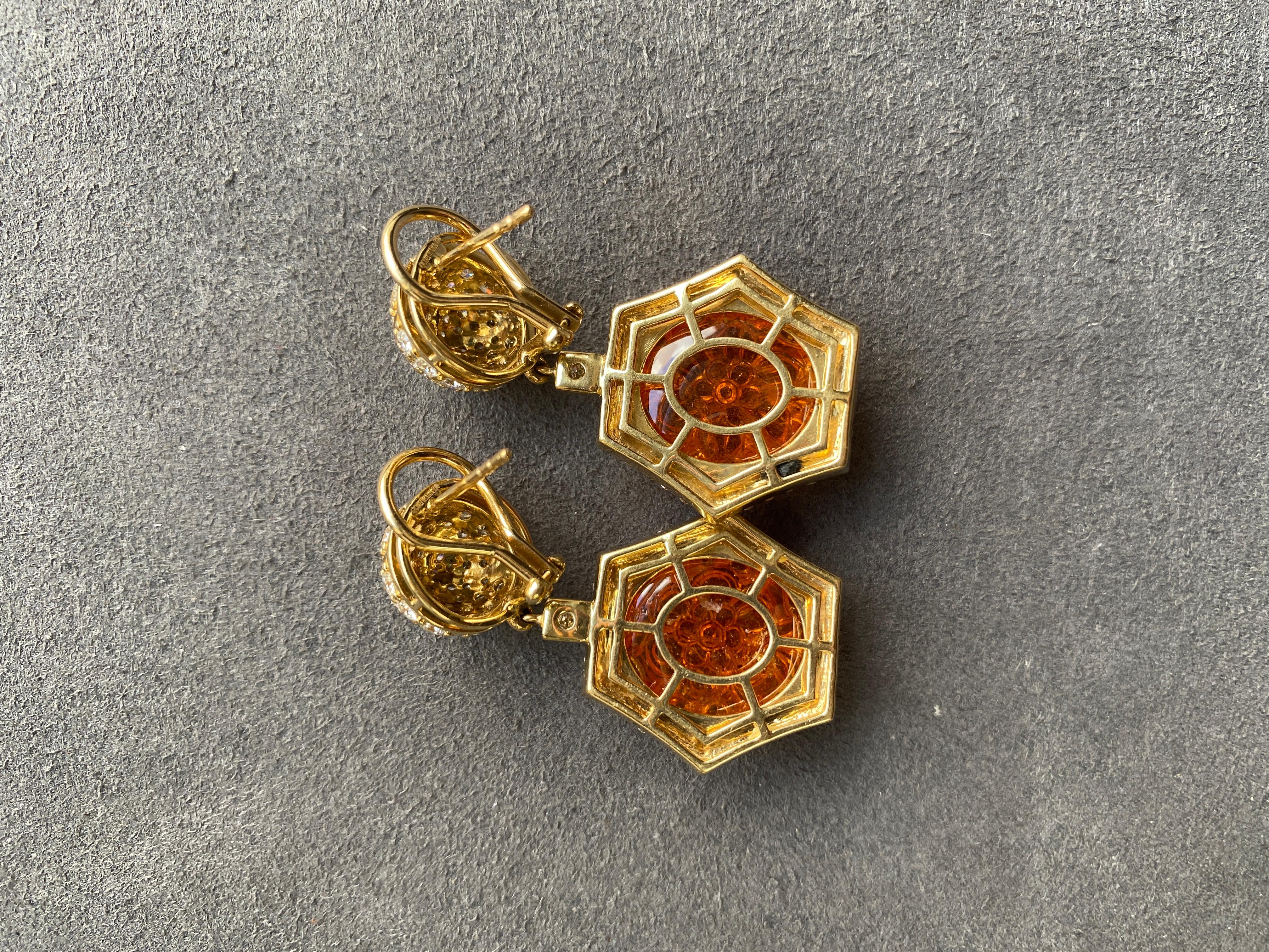 Round Cut Goshwara Carved Mandarin Garnet And Diamond Top Earrings