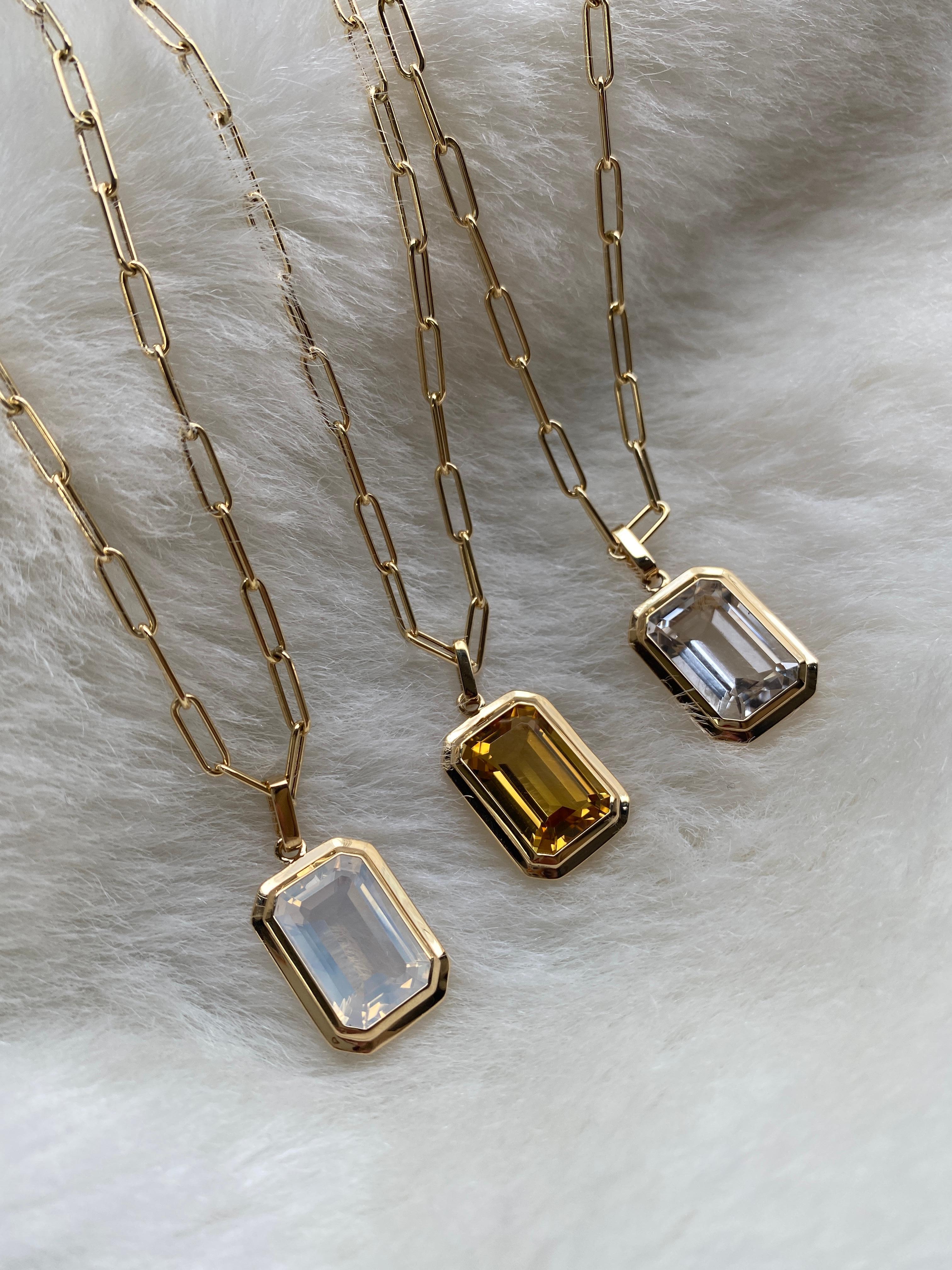 Goshwara Citrine Emerald Cut Bezel Set Pendant In New Condition For Sale In New York, NY