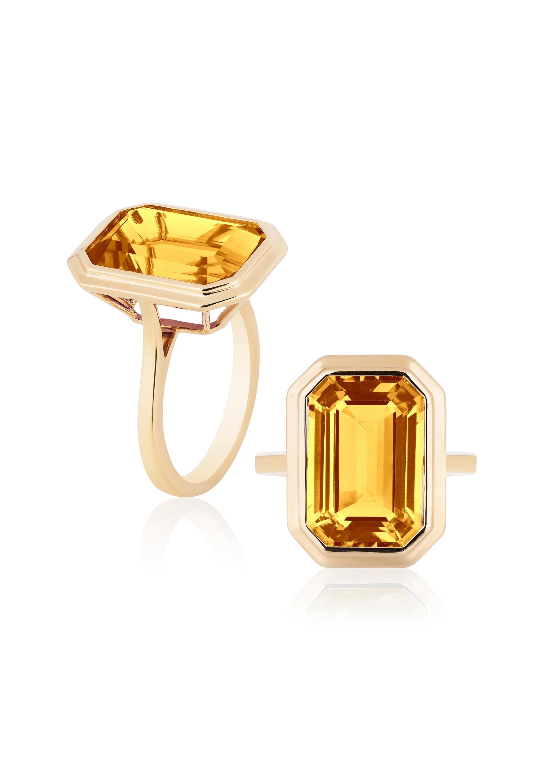 Goshwara Citrine Emerald Cut Bezel Set Ring For Sale 3