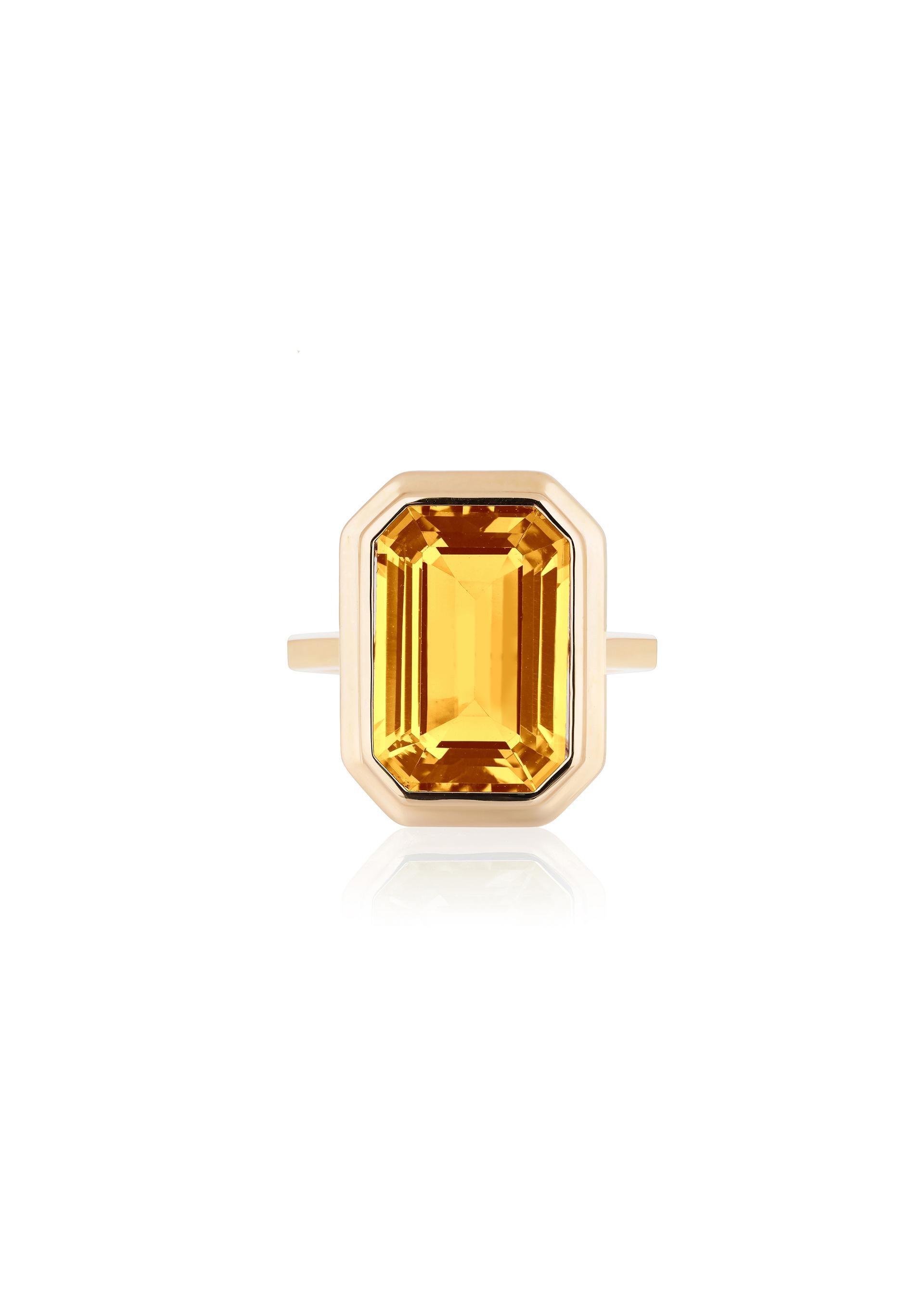 Goshwara Citrine Emerald Cut Bezel Set Ring For Sale 4
