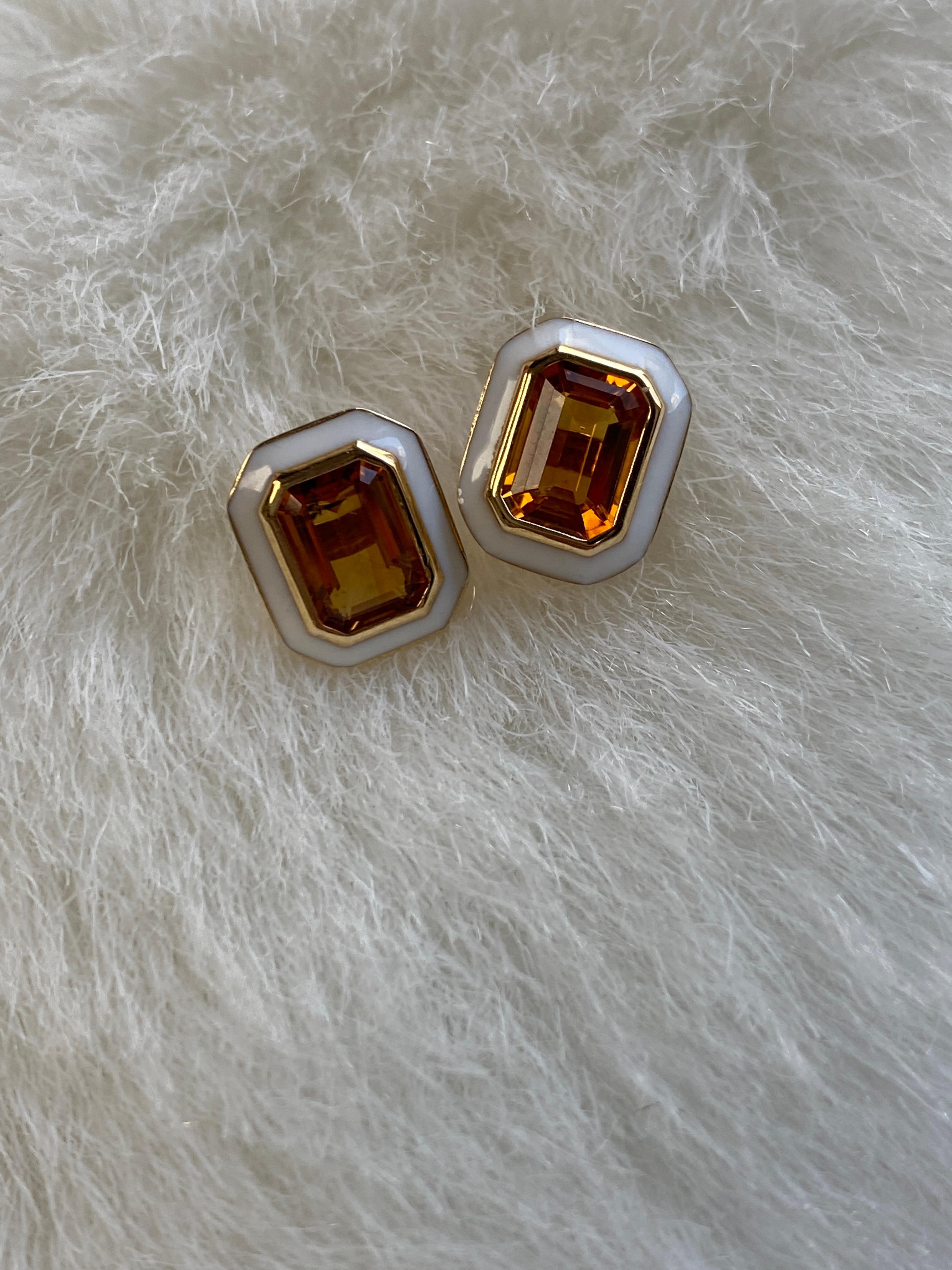 Goshwara Citrine Emerald Cut Studs with White Enamel Earrings In New Condition For Sale In New York, NY