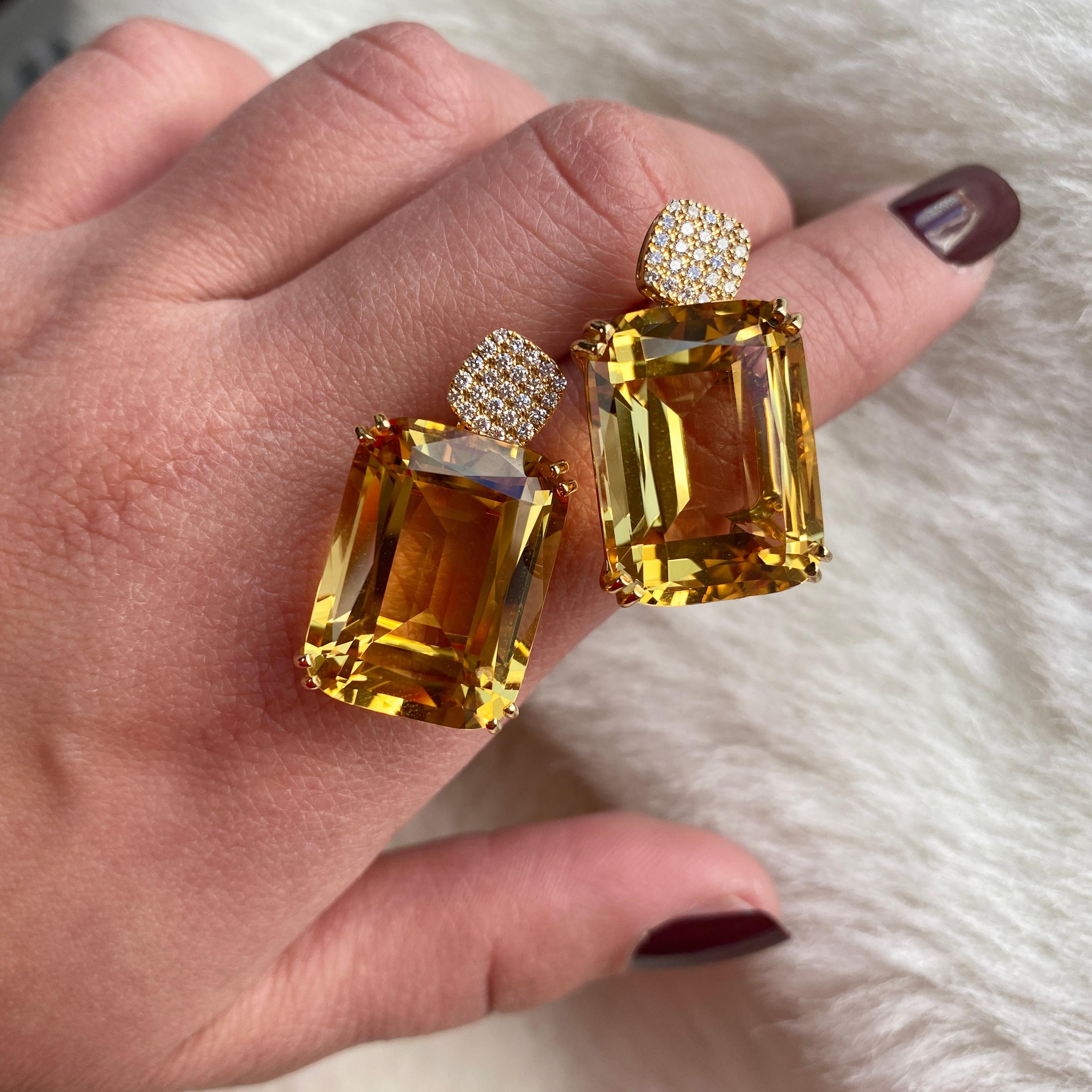 Goshwara Cushion Citrine with Diamonds Earrings In New Condition For Sale In New York, NY