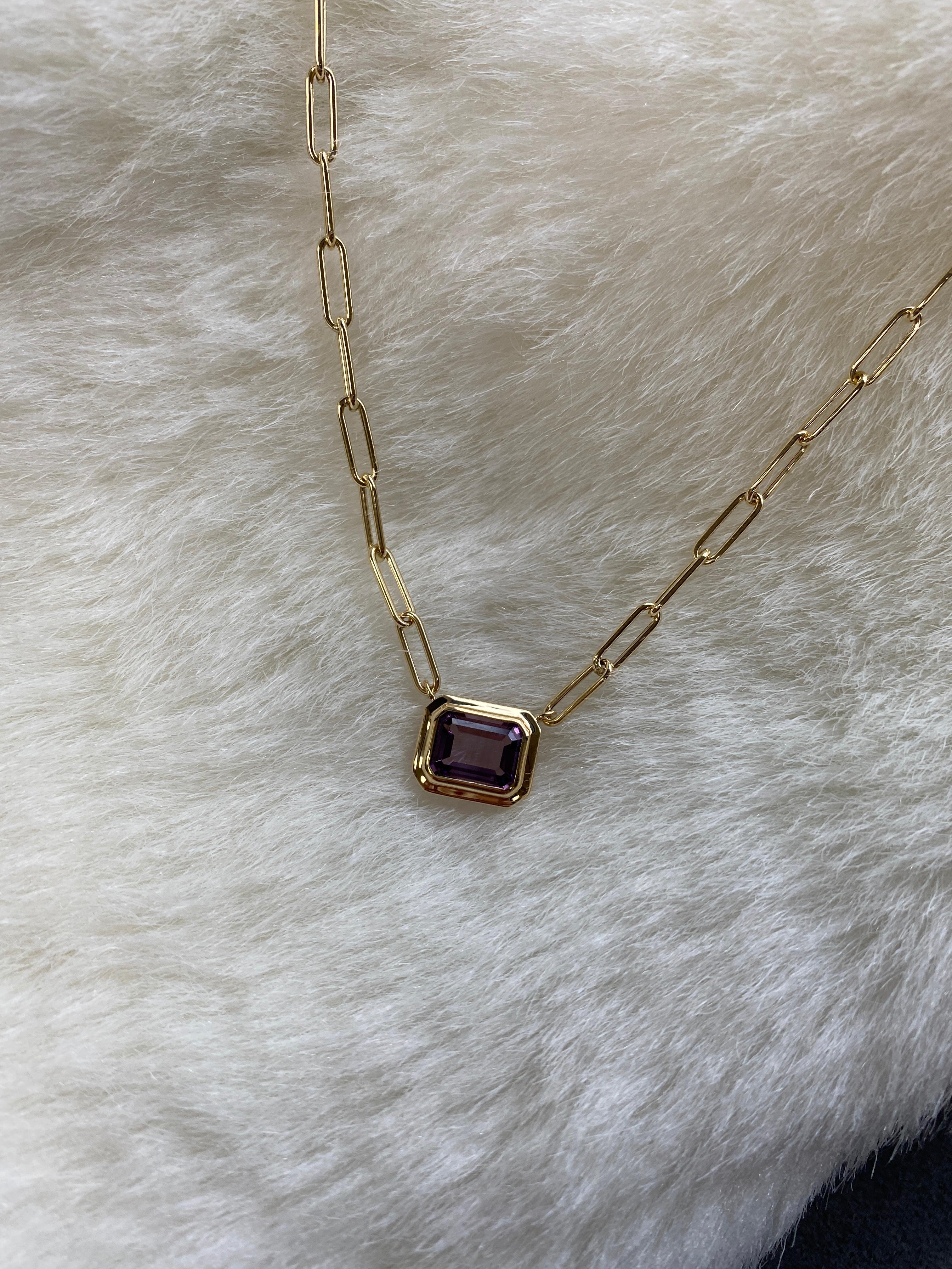 Goshwara East-West Amethyst Emerald Cut Bezel Set Pendant In New Condition For Sale In New York, NY