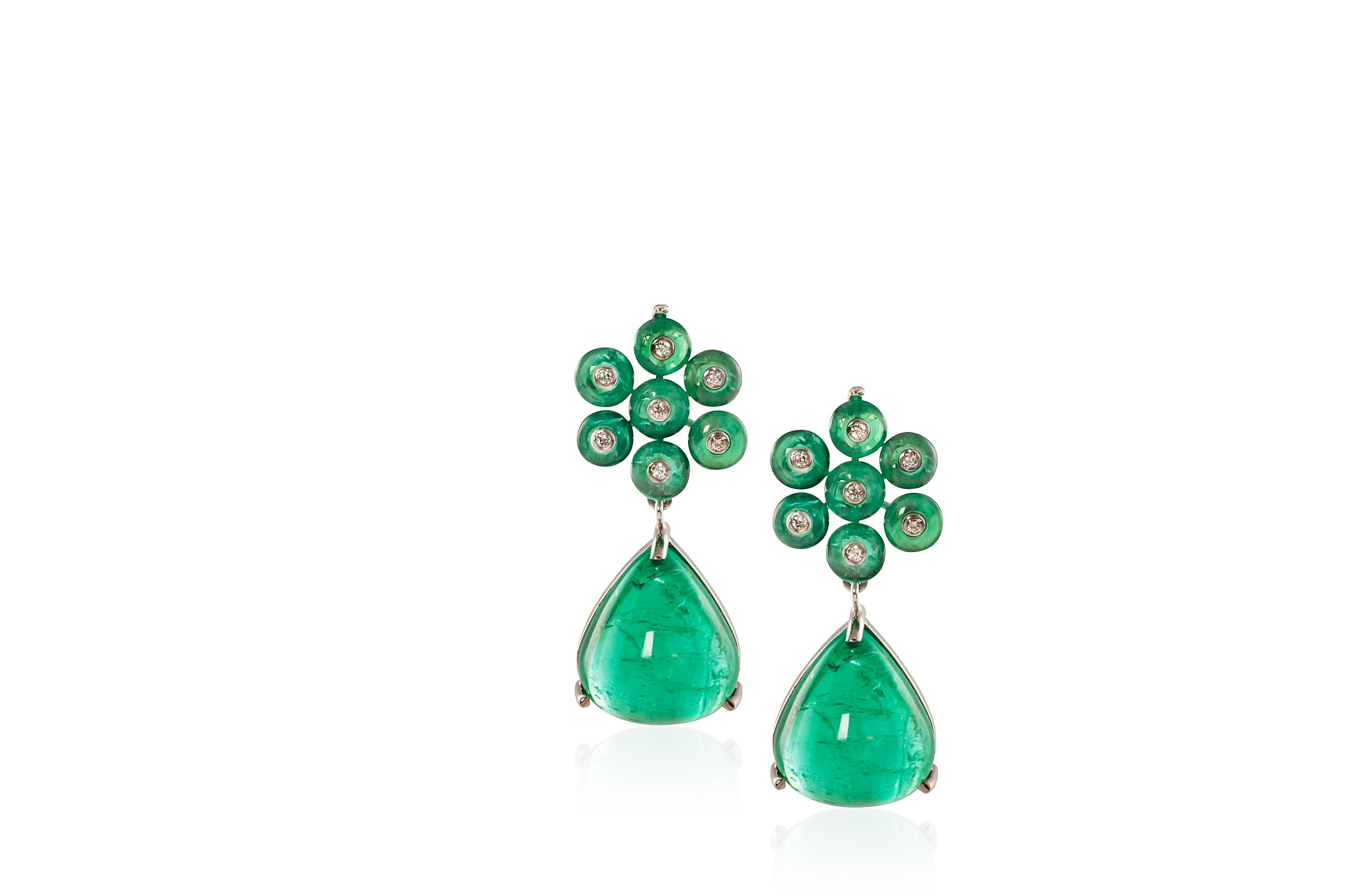 Contemporary Goshwara Emerald Cab with Small Emerald Beads Flower Earrings  For Sale