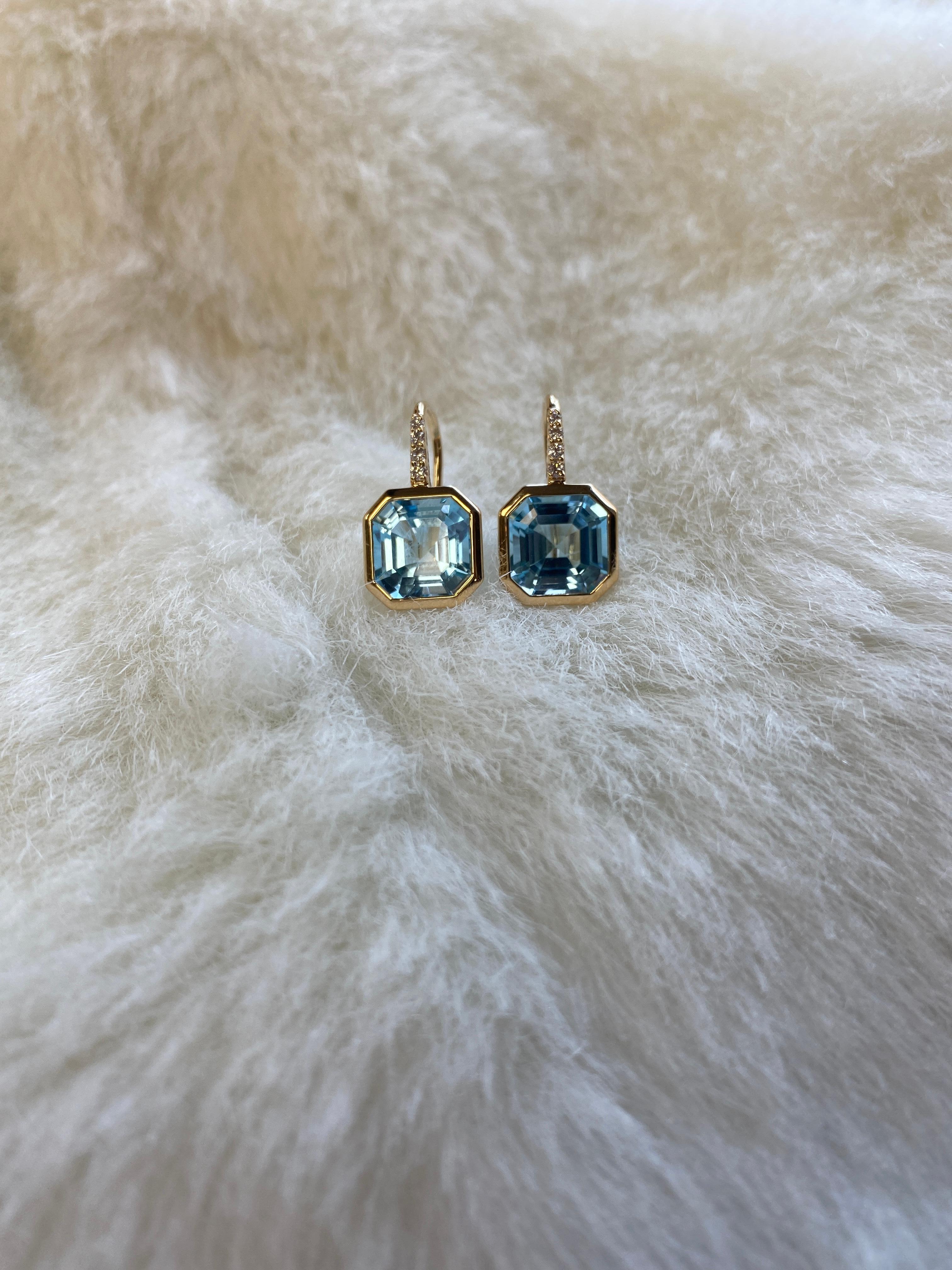 Contemporary Goshwara Emerald Cut Blue Topaz on Wire Earrings For Sale