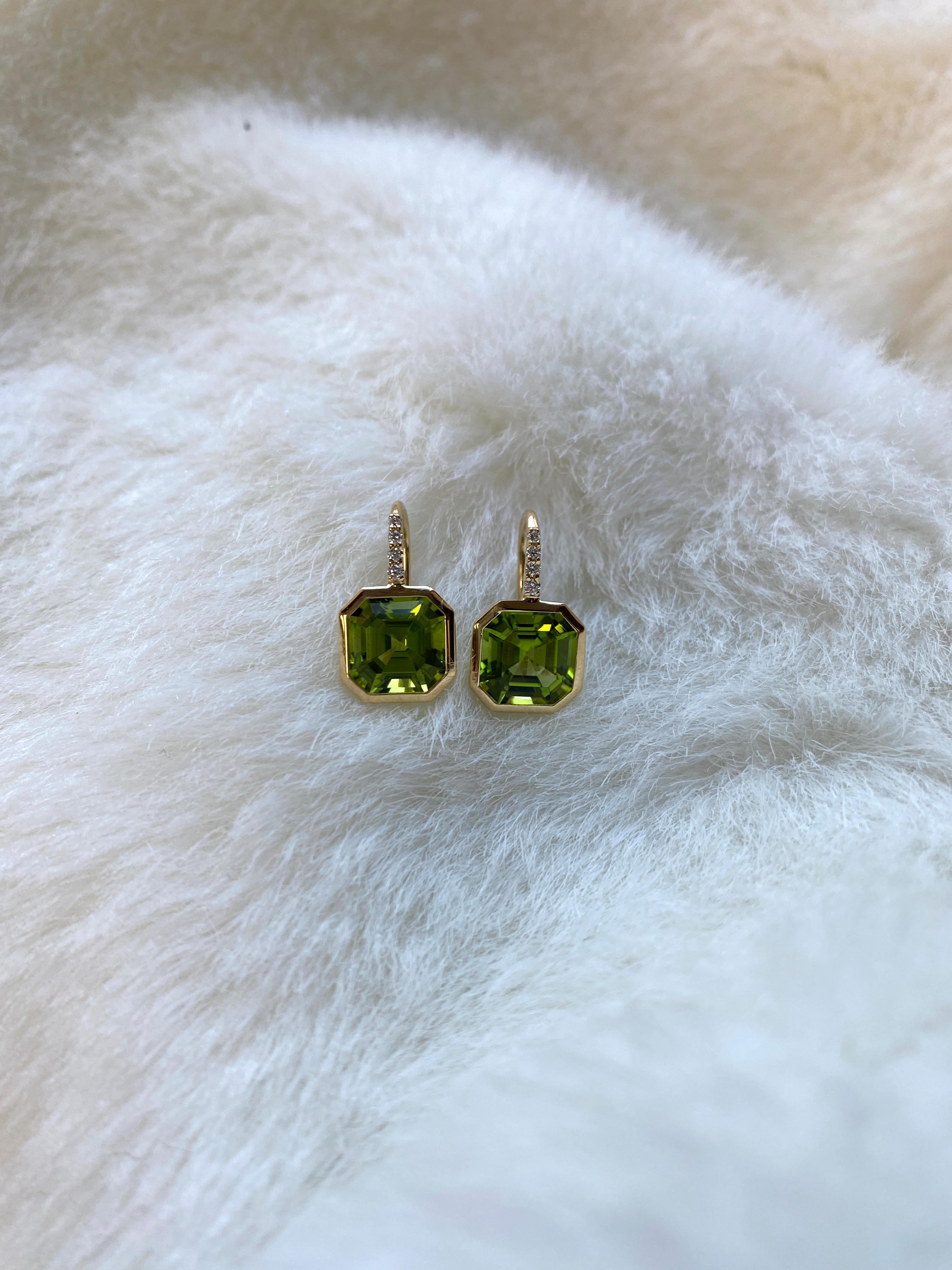 Contemporary Goshwara Emerald Cut Peridot on Wire Earrings
