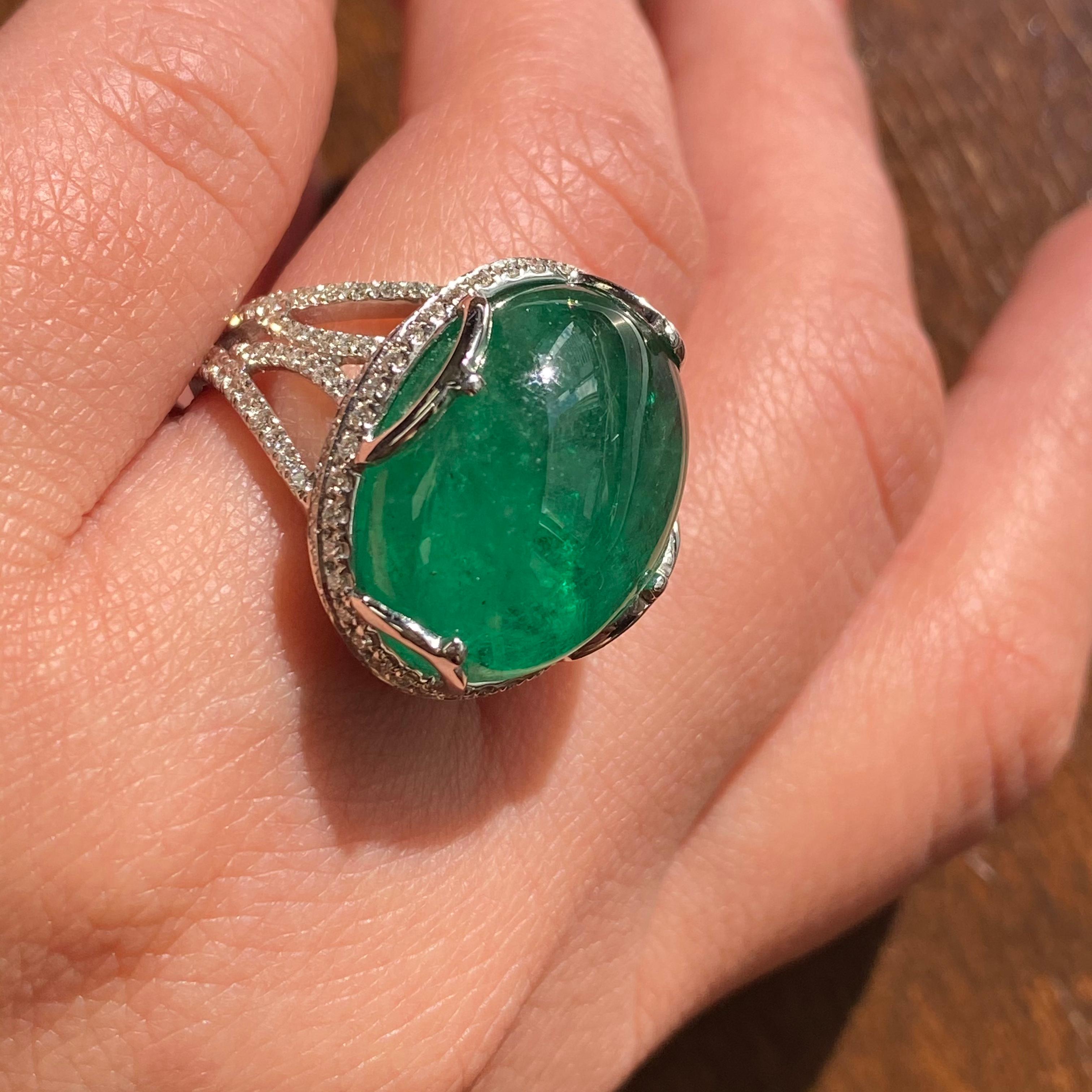 emerald ring designs for female
