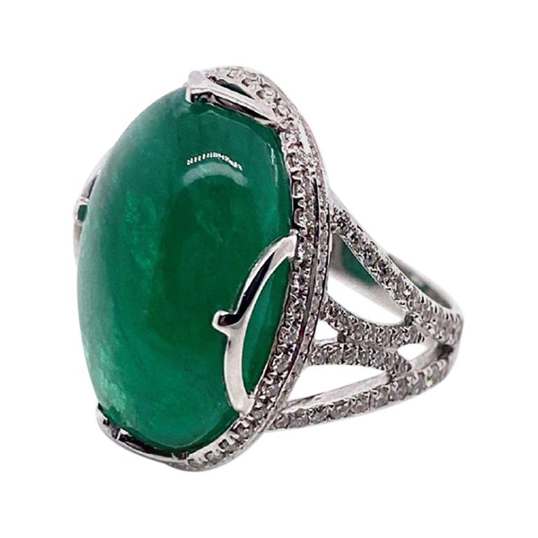 Goshwara Emerald Oval Cabochon Ring