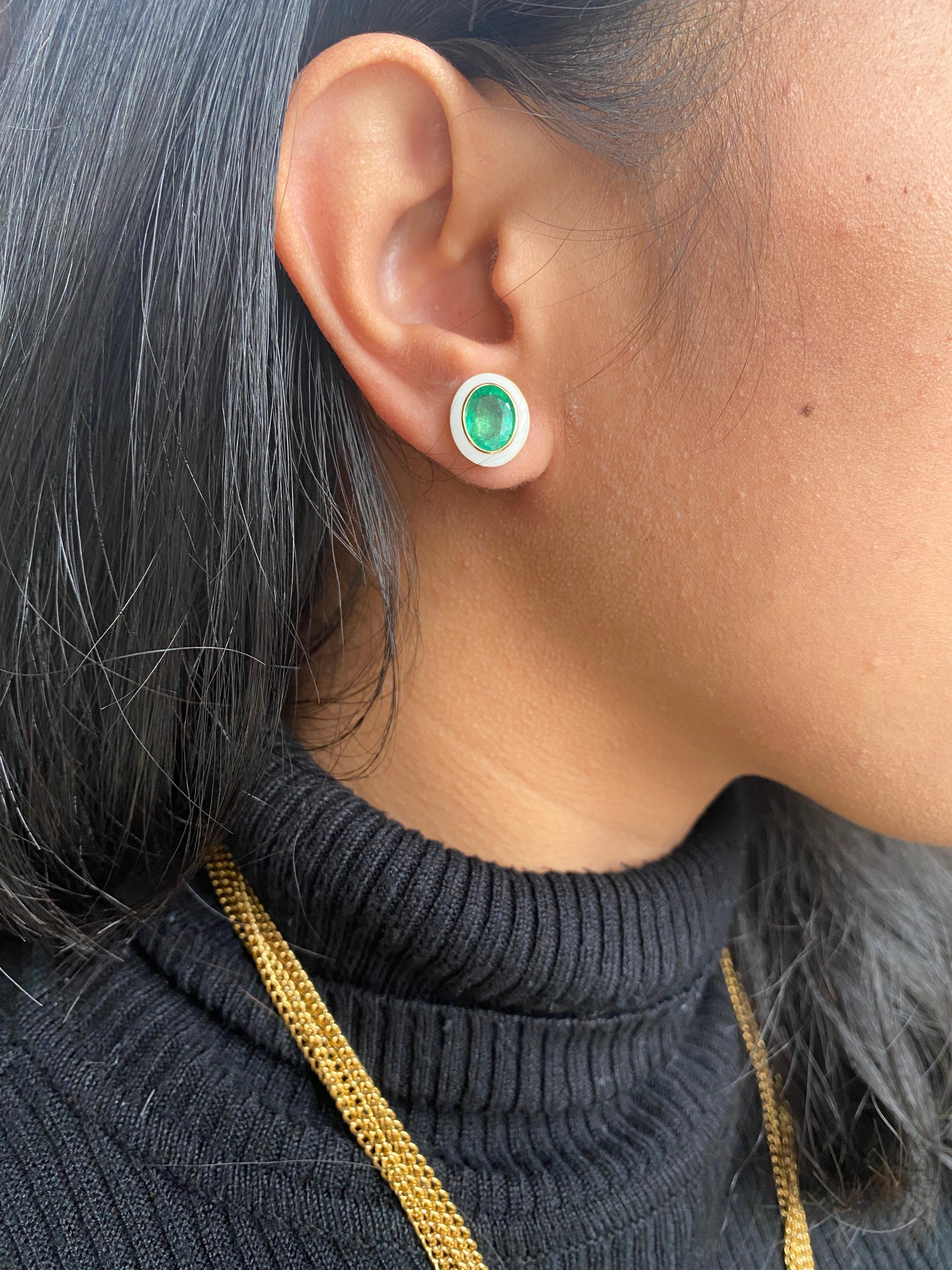 Contemporary Goshwara Emerald Oval with White Enamel Stud Earrings For Sale