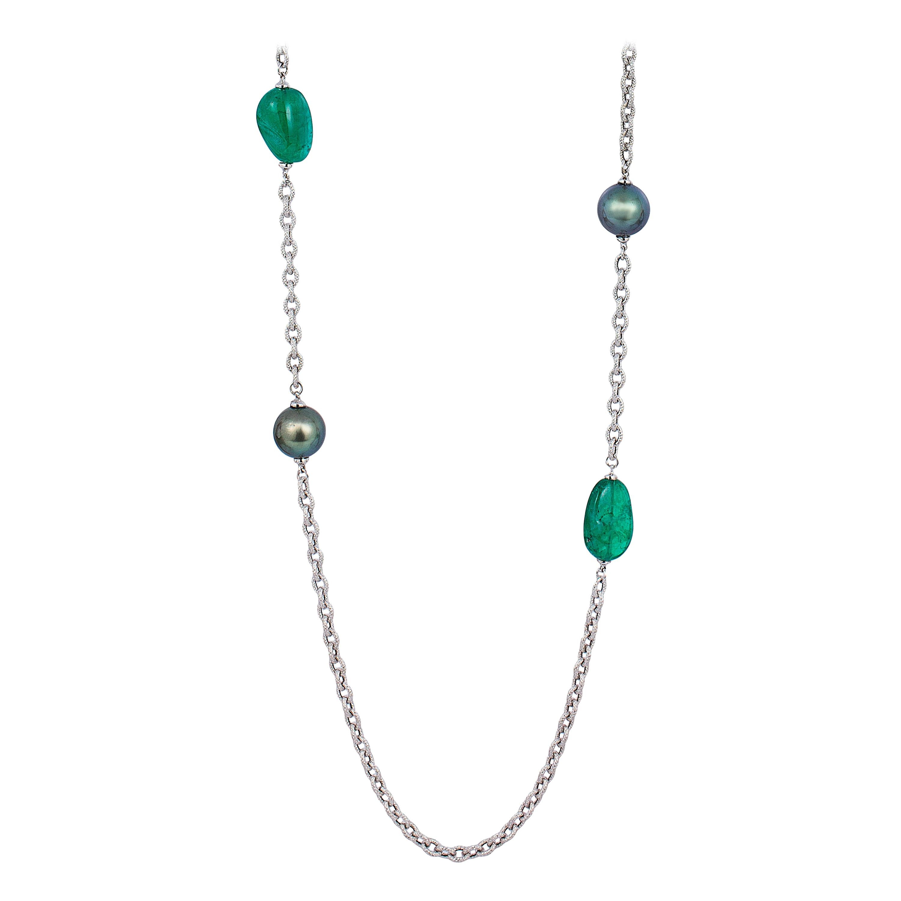 Goshwara Emerald Tumble with Grey Tahitian Pearl Necklace For Sale