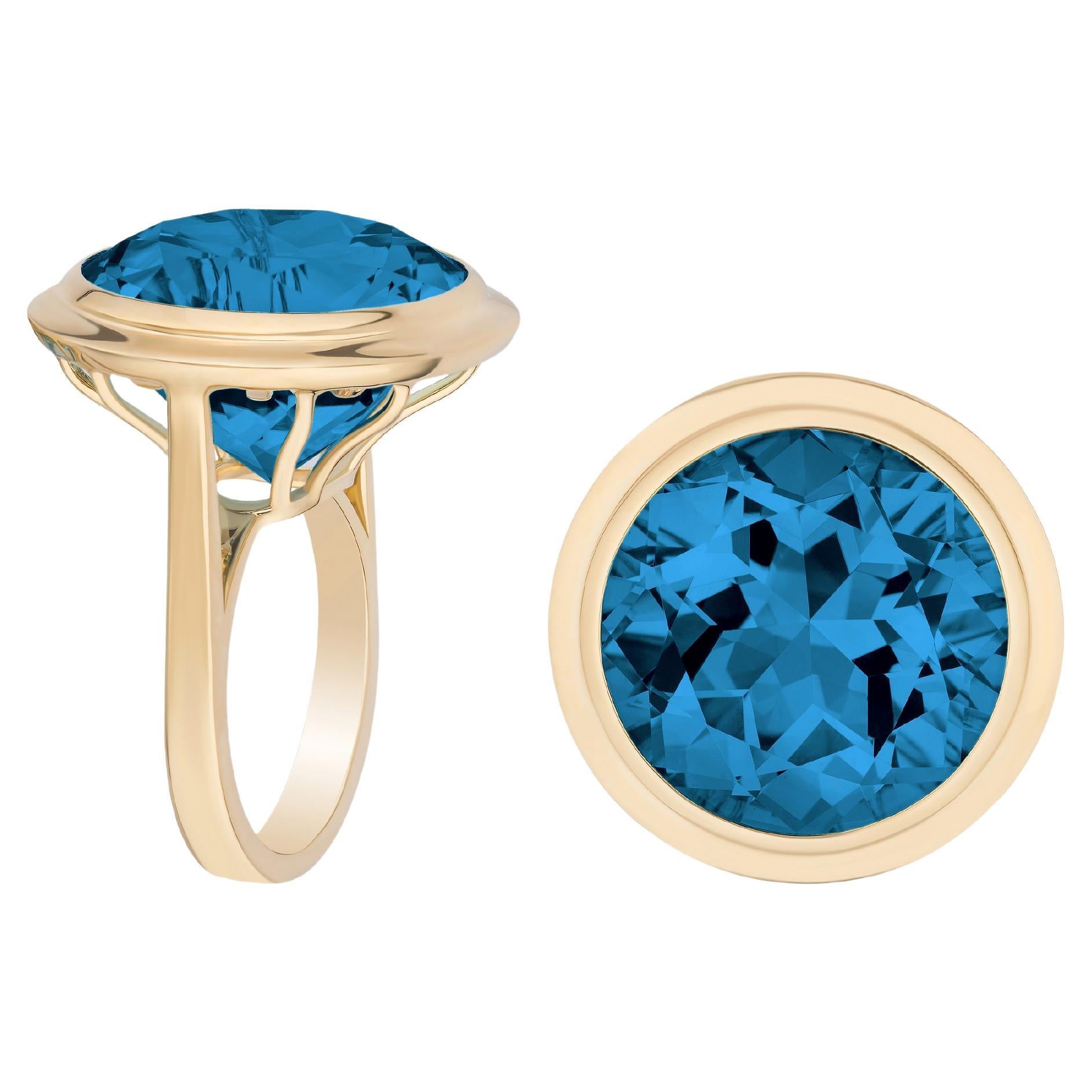Goshwara Faceted Round London Blue Topaz Ring For Sale