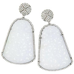 Goshwara G, One 18 Karat White Gold Carved Jade and Diamond Drop Earrings