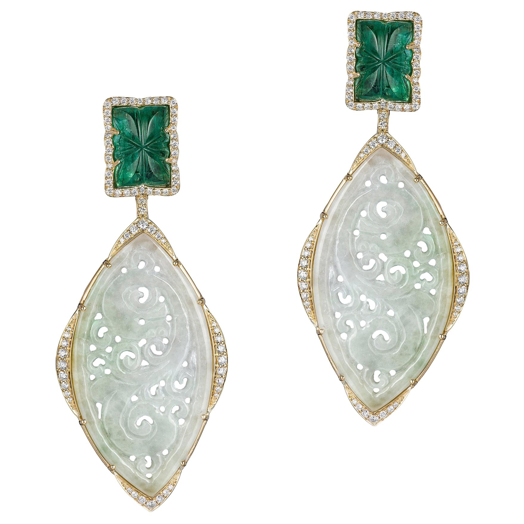 Goshwara G - One 18 Karat Gold Carved Jade Emerald and Diamond Drop Earring
