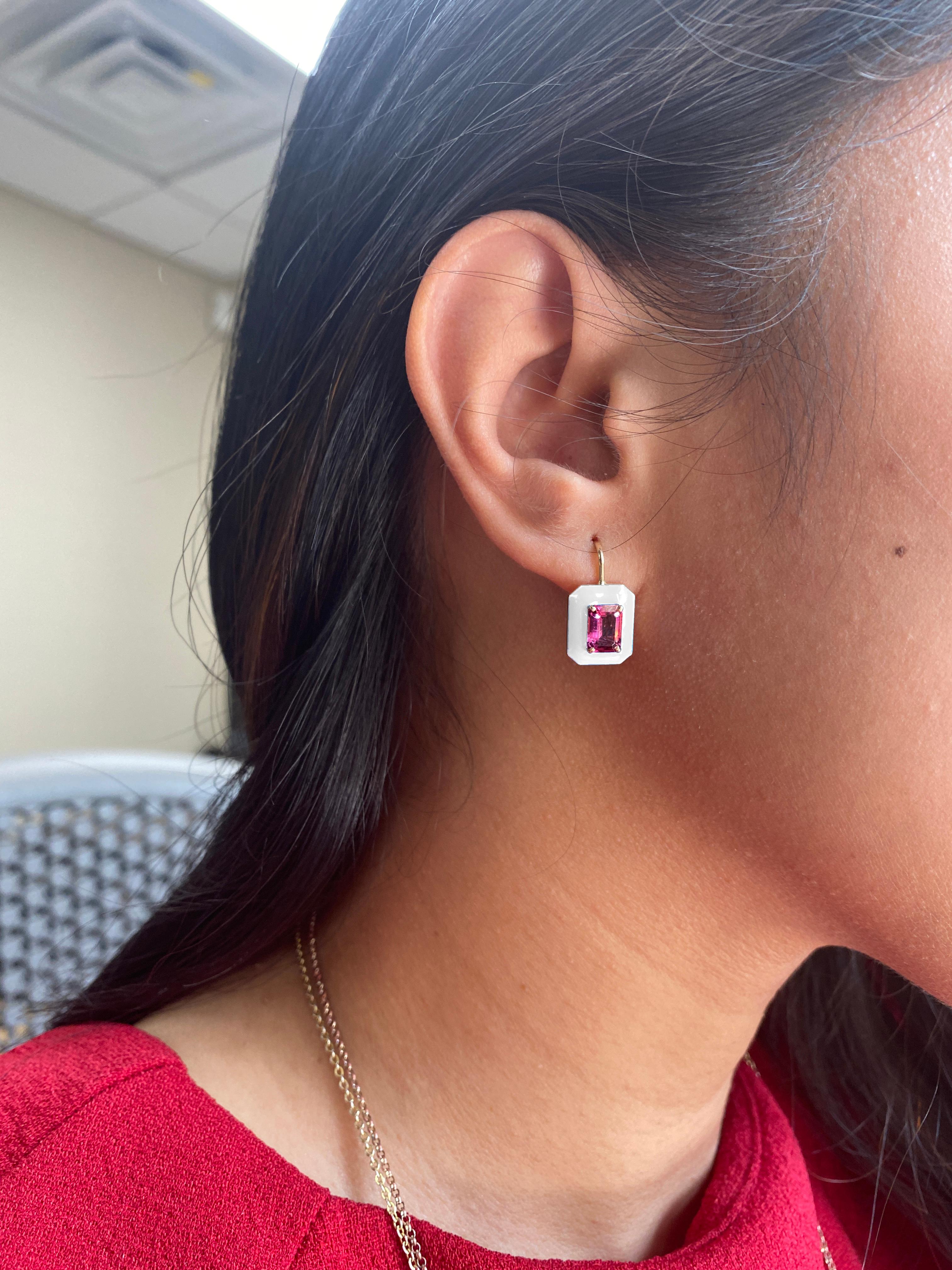 These unique earrings are a Garnet Emerald Cut, with White Enamel border and Lever back. From our ‘Queen’ Collection, it was inspired by royalty, but with a modern twist. The combination of enamel, and Garnet represents power, richness and passion