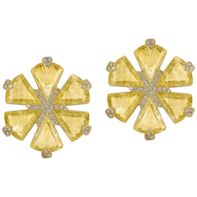 Goshwara Golden Rutilated Fancy Trillion Flower Diamond Earrings For Sale  at 1stDibs
