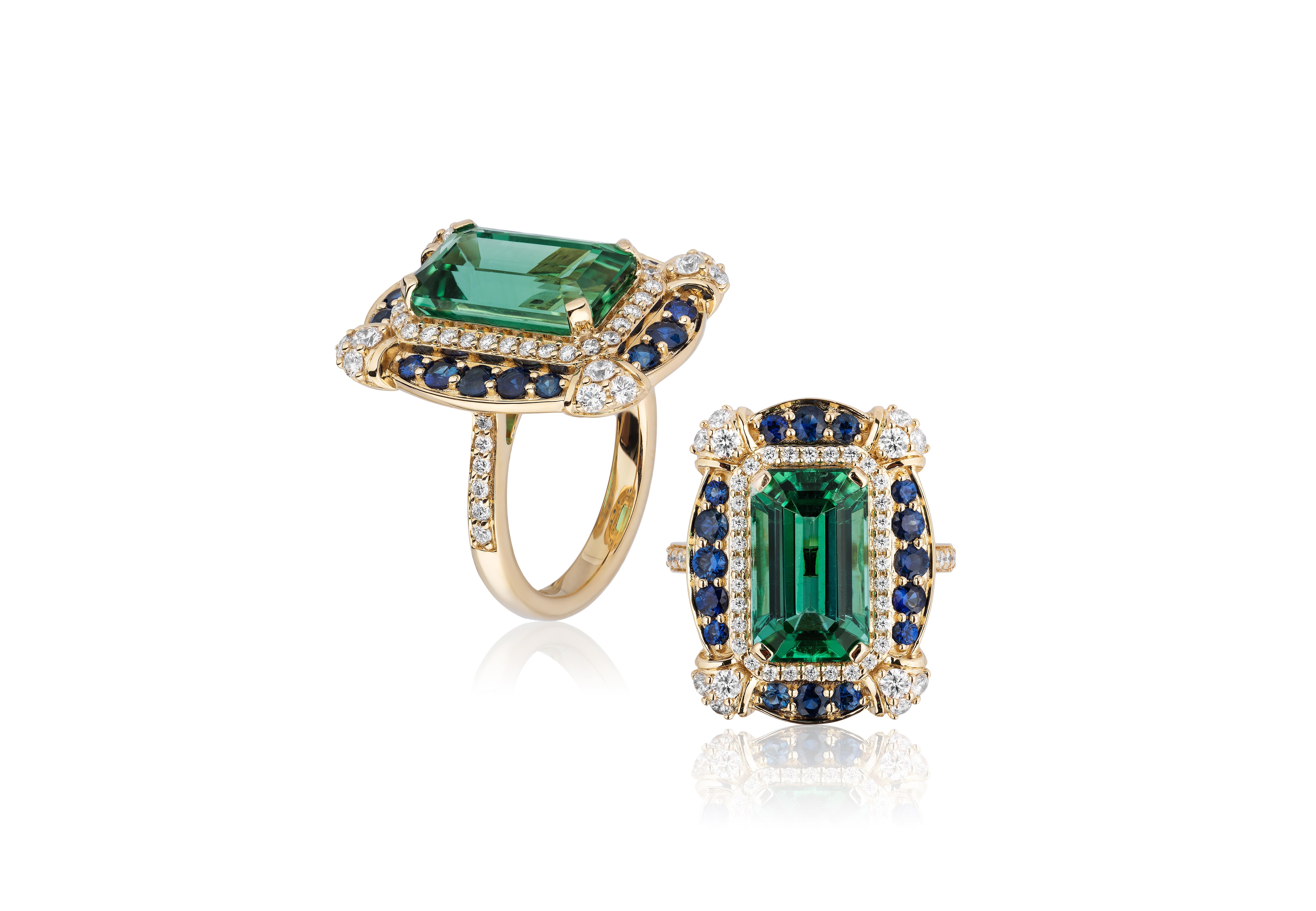 emerald cut green sapphire ring
