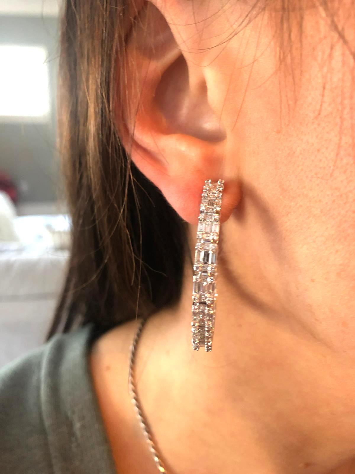 Goshwara Inside-Outside Baguette and Princess Diamond Earrings In New Condition For Sale In New York, NY