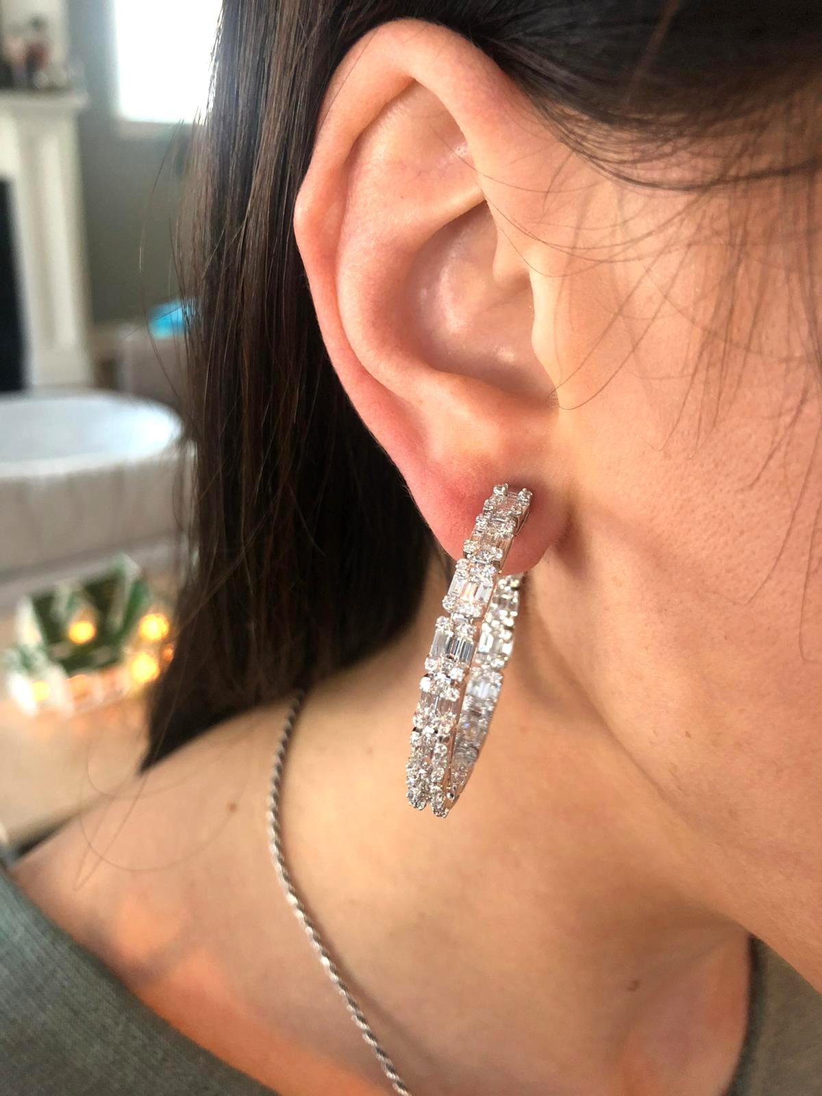 Boucles d'oreilles Goshwara en diamants baguettes et princesses à l'intérieur et à l'extérieur Pour femmes en vente