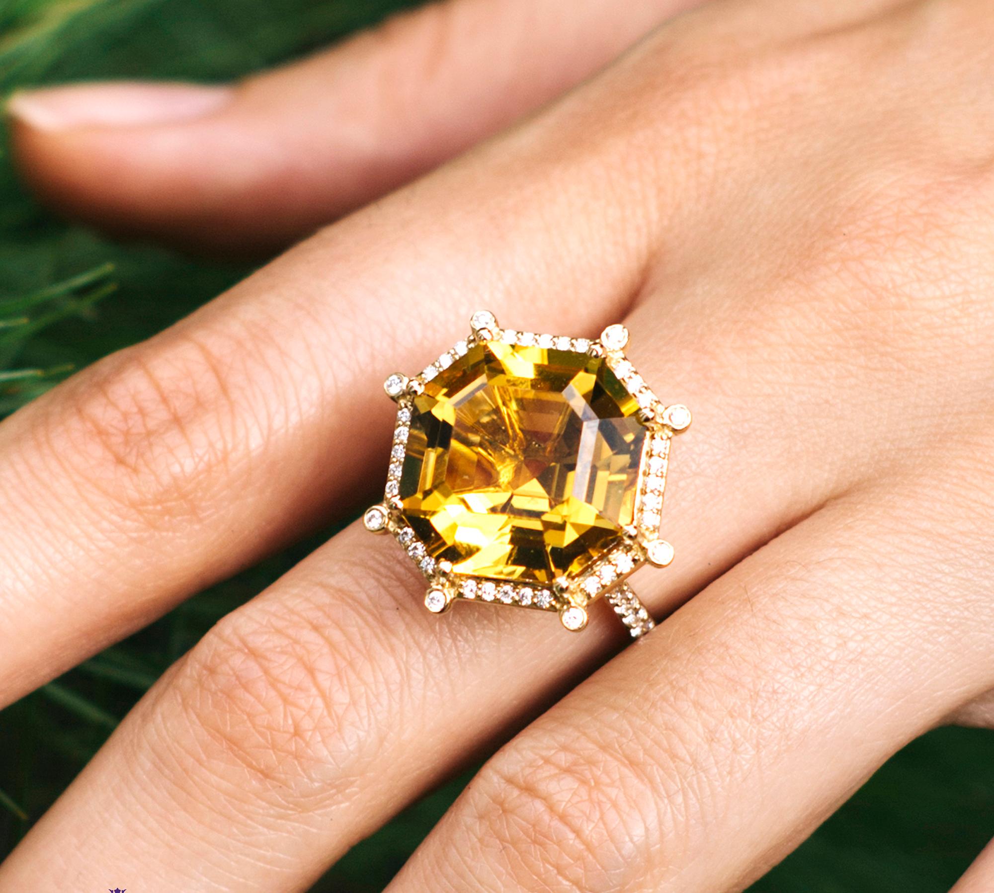 Contemporary Goshwara Large Citrine Octagon and Diamond Ring For Sale