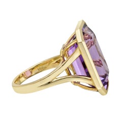 Goshwara Large Emerald-Cut Amethyst Cocktail Ring
