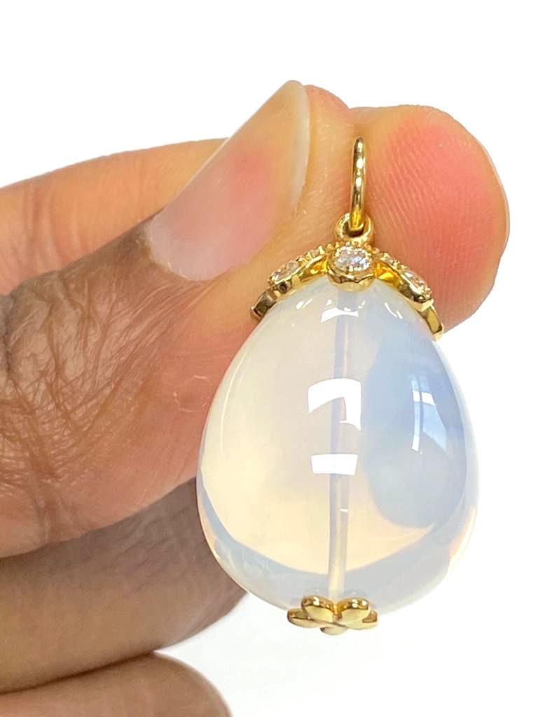 Goshwara Large Moon Quartz Drop with Diamond Pendant For Sale 1