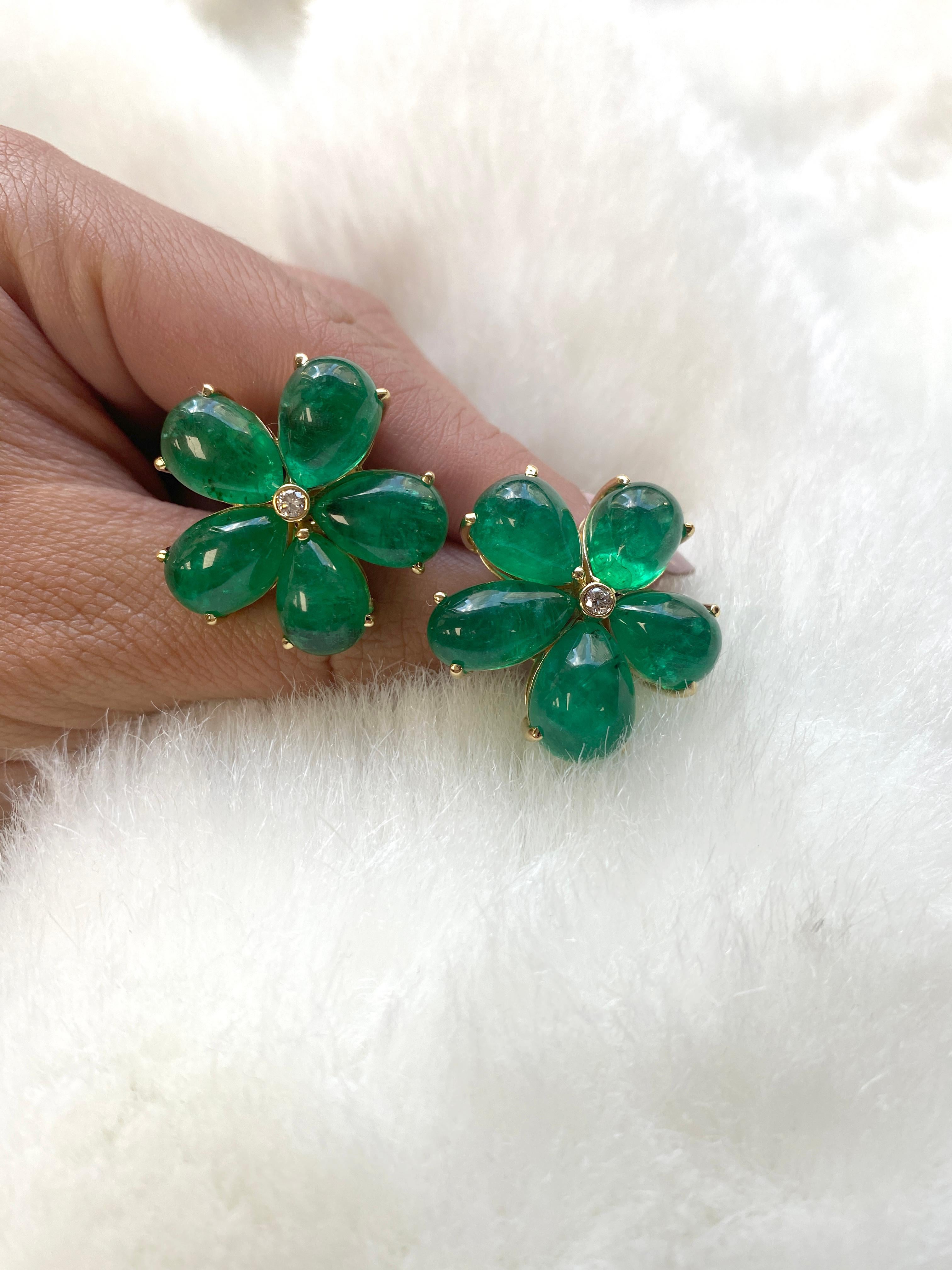 Pear Cut Goshwara Large Pear Shape Cluster Emerald Stud with Diamonds Earrings For Sale