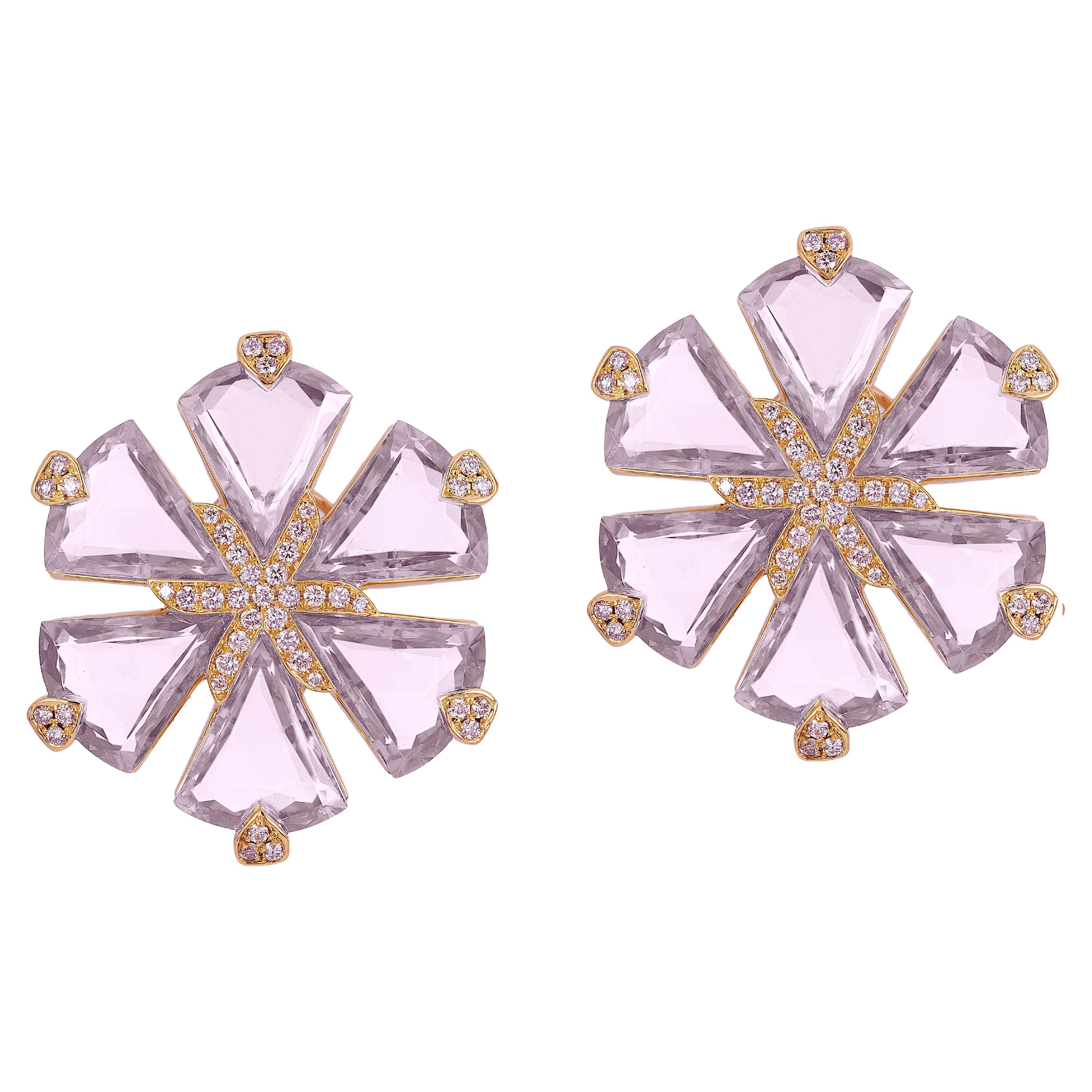 Ohrringe mit lavendelfarbenem Amethyst und ausgefallenen Trillionen Blumen-Diamanten