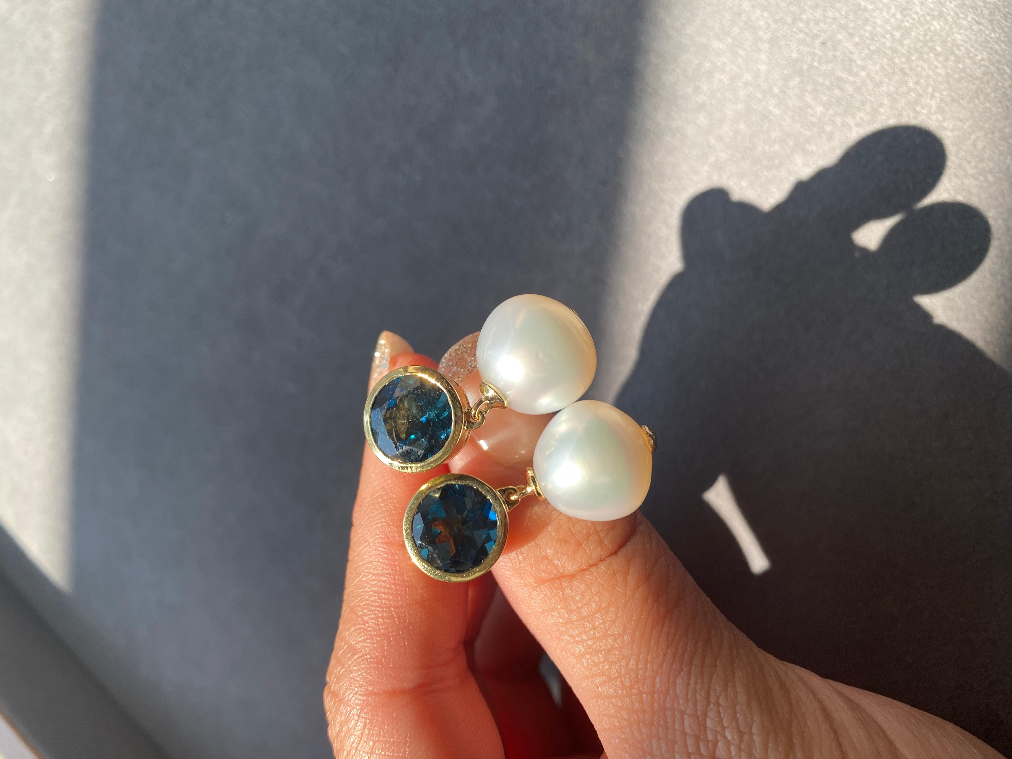 Goshwara London Blue Topaz Bezel Set with Pearl Earrings In New Condition In New York, NY