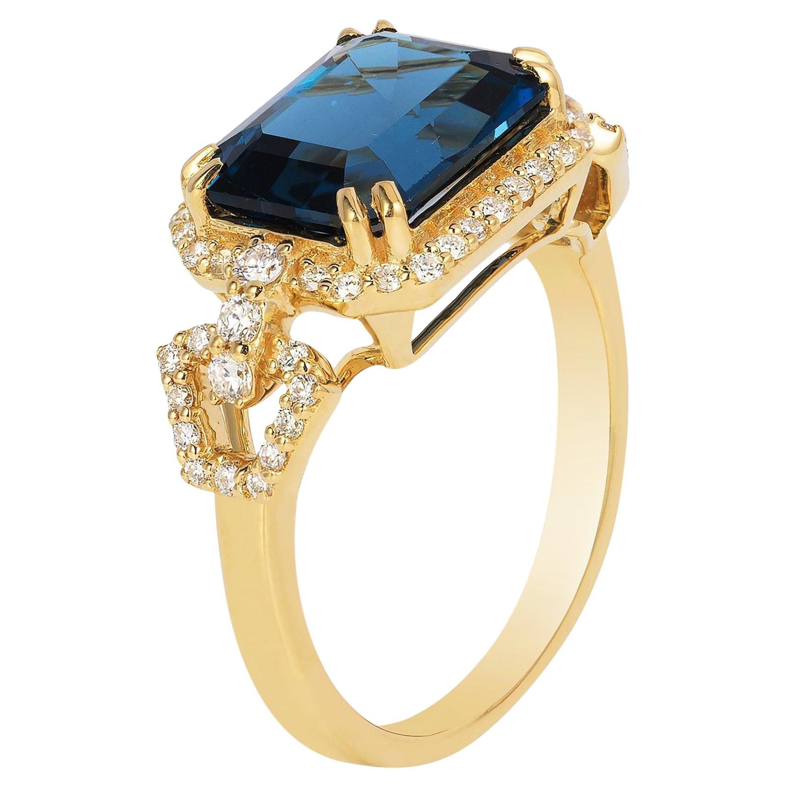 Goshwara London Blue Topaz Small East-West Emerald Cut Ring