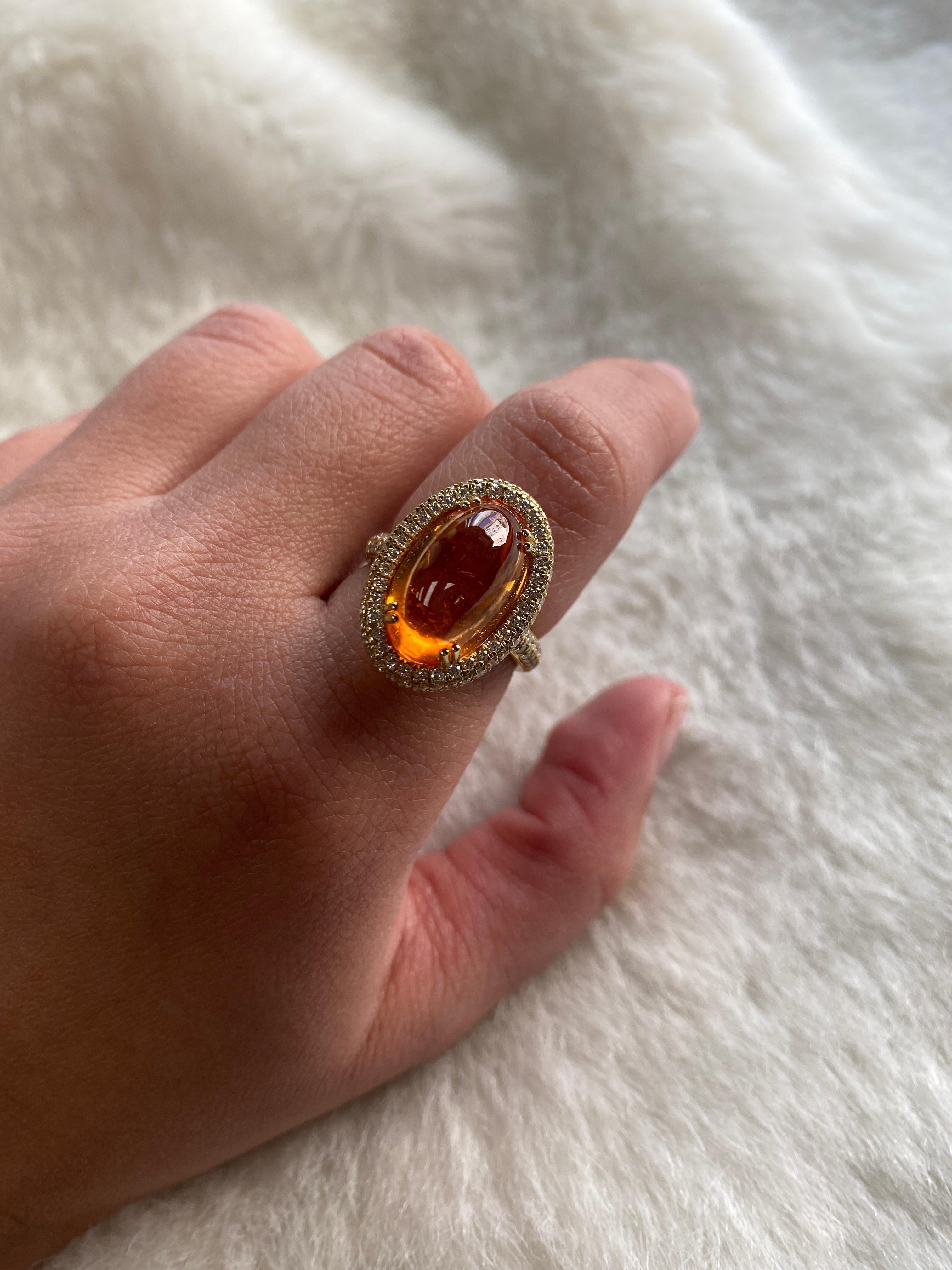 Contemporary Goshwara Mandarine Garnet with Diamonds Ring For Sale