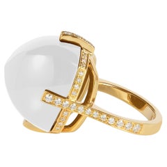 Goshwara Moon Quartz Sugar Loaf Ring with Diamonds