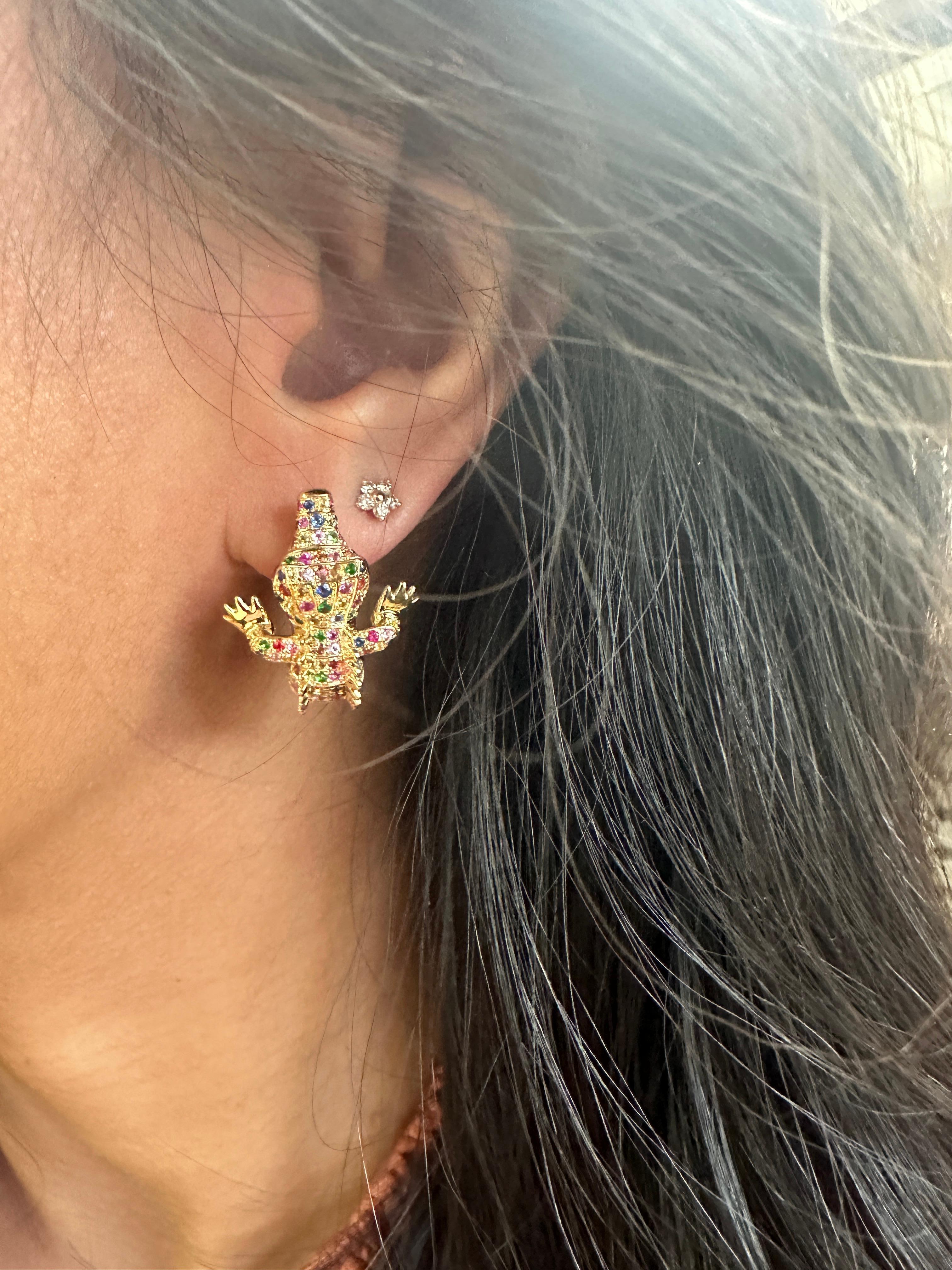 Contemporary Goshwara Multi Sapphire & Onyx Crocodile Earrings For Sale