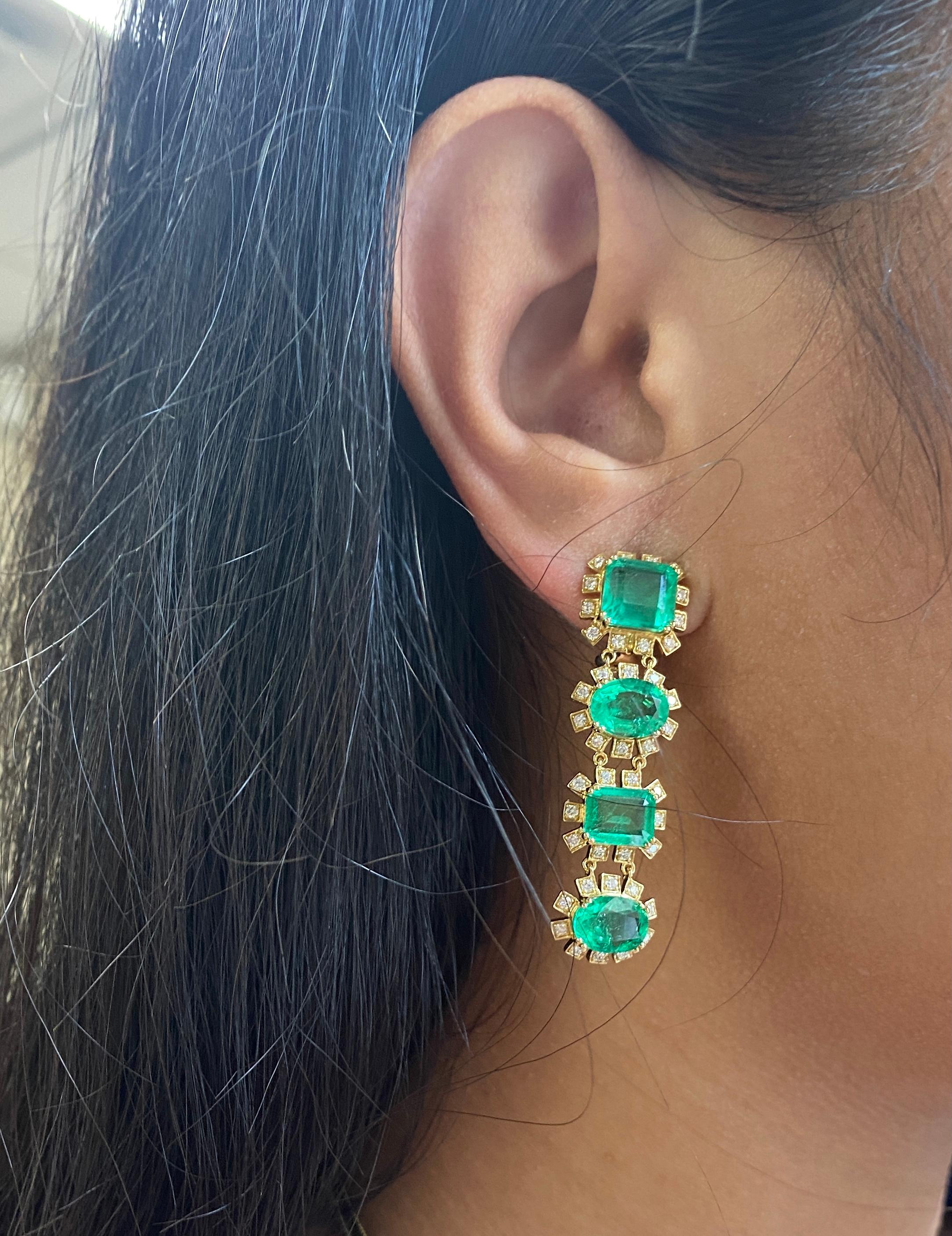 Goshwara Multi-Shape Emeralds And Diamond Single line Earrings 1