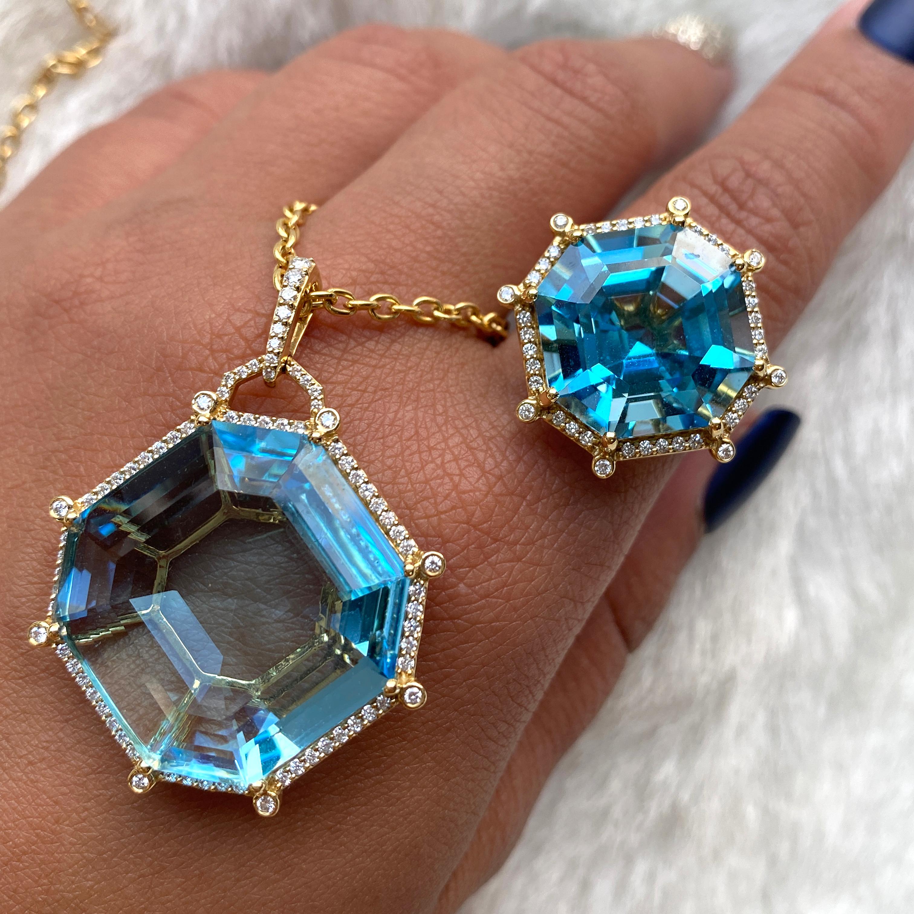 Goshwara Octagon Blue Topaz and Diamond Ring In New Condition For Sale In New York, NY